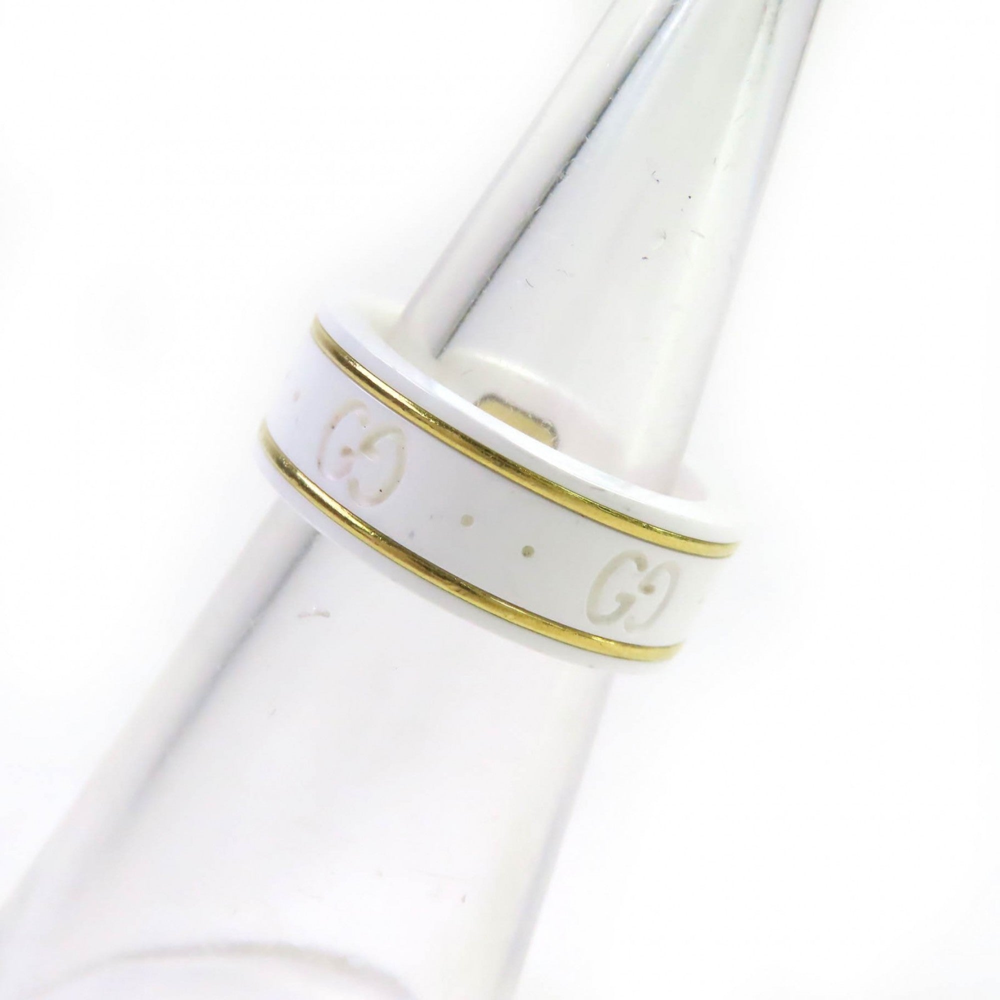 Gucci White Ceramic Band Ring (Pre-Owned)