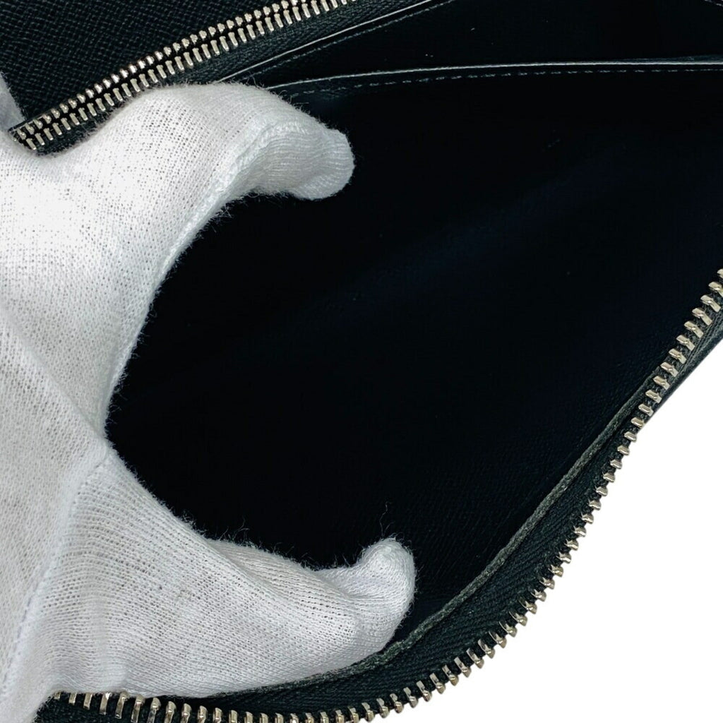 Louis Vuitton Taiga Black Leather Long Wallet (Bi-Fold) (Pre-Owned)