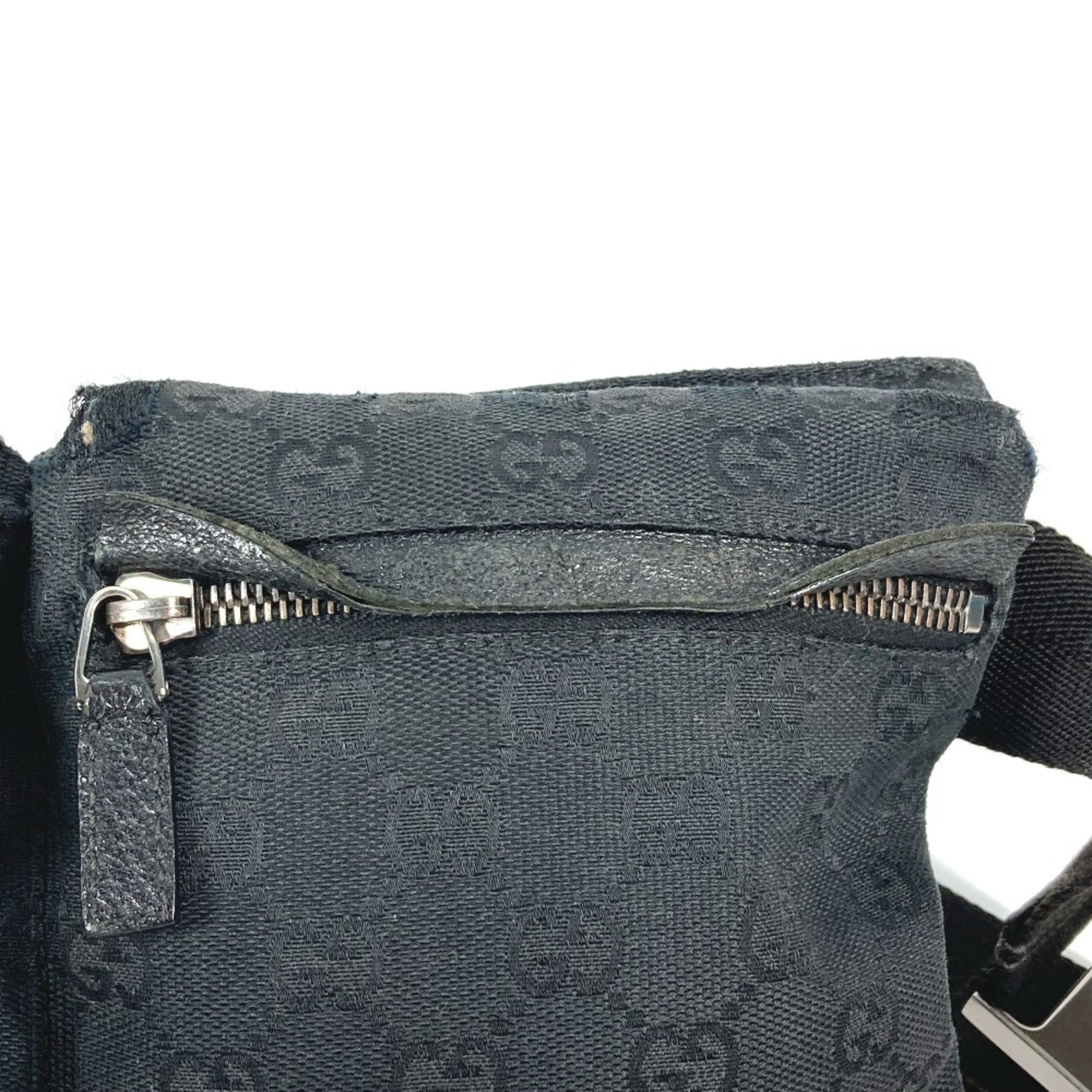 Gucci Black Gg Canvas Leather Fanny Pack Sling Bag (Pre-Owned)