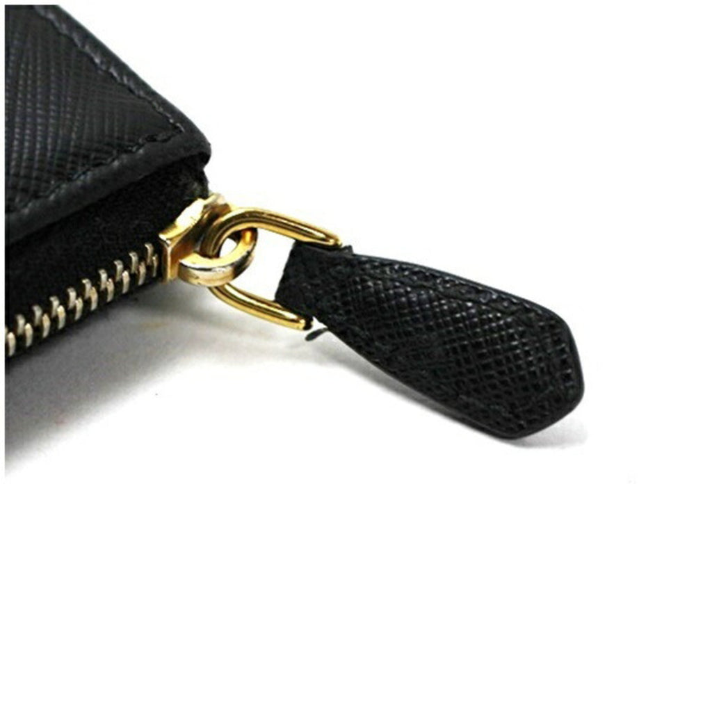 Prada Black Leather Coin Purse/Coin Case (Pre-Owned)