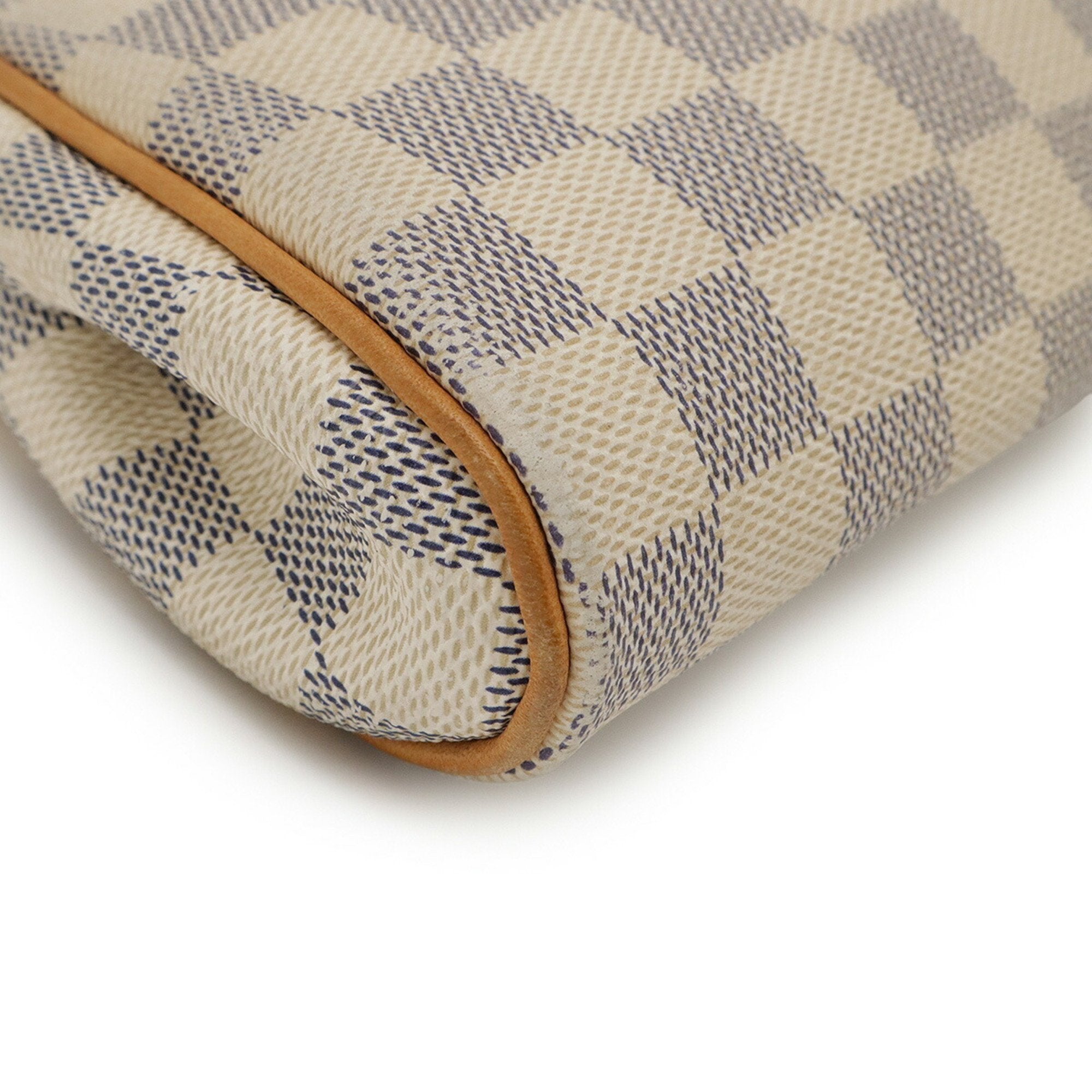 Louis Vuitton Ivory Pvc Shoulder Bag (Pre-Owned)
