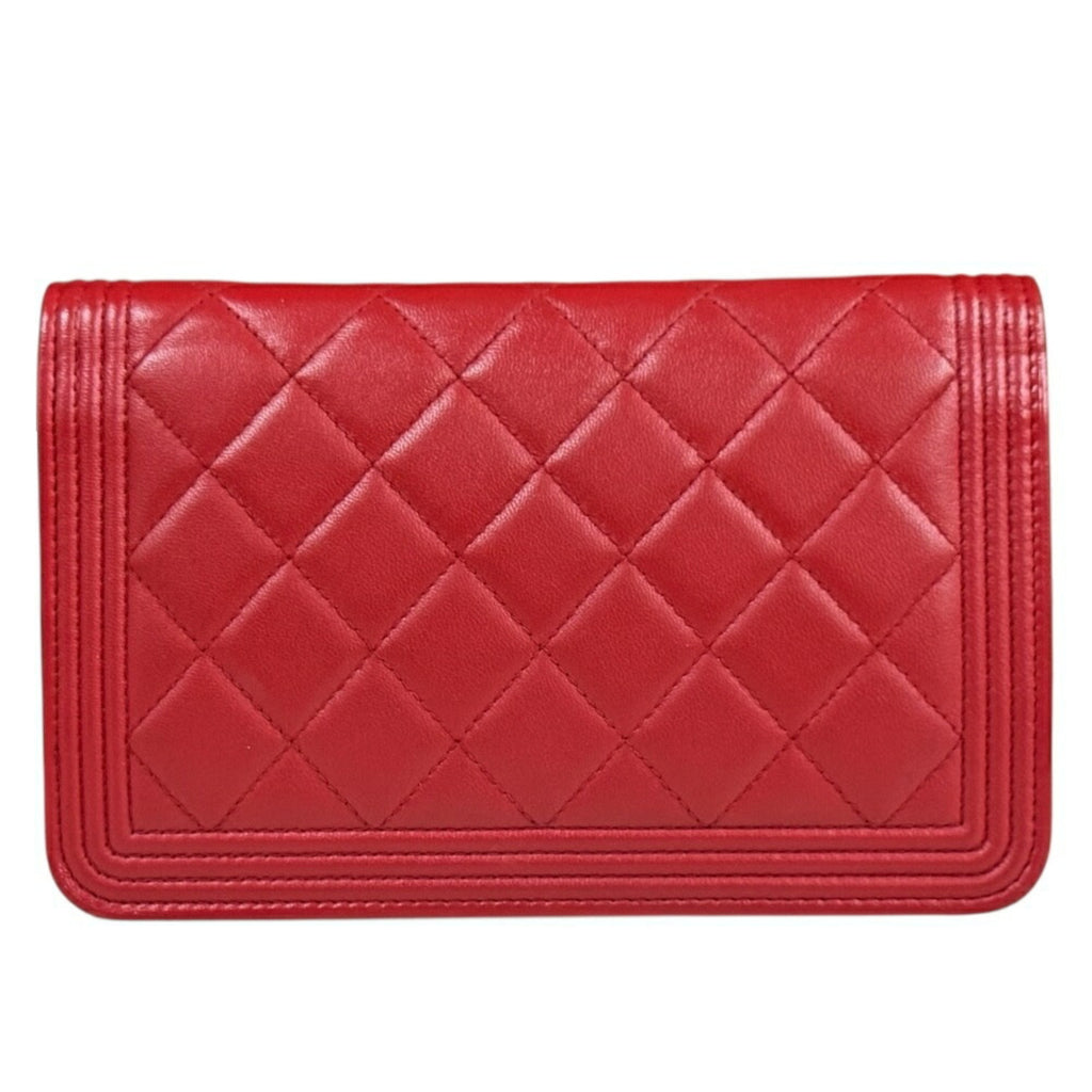 Chanel Boy Chanel Red Color Leather Shoulder Bag (Pre-Owned)