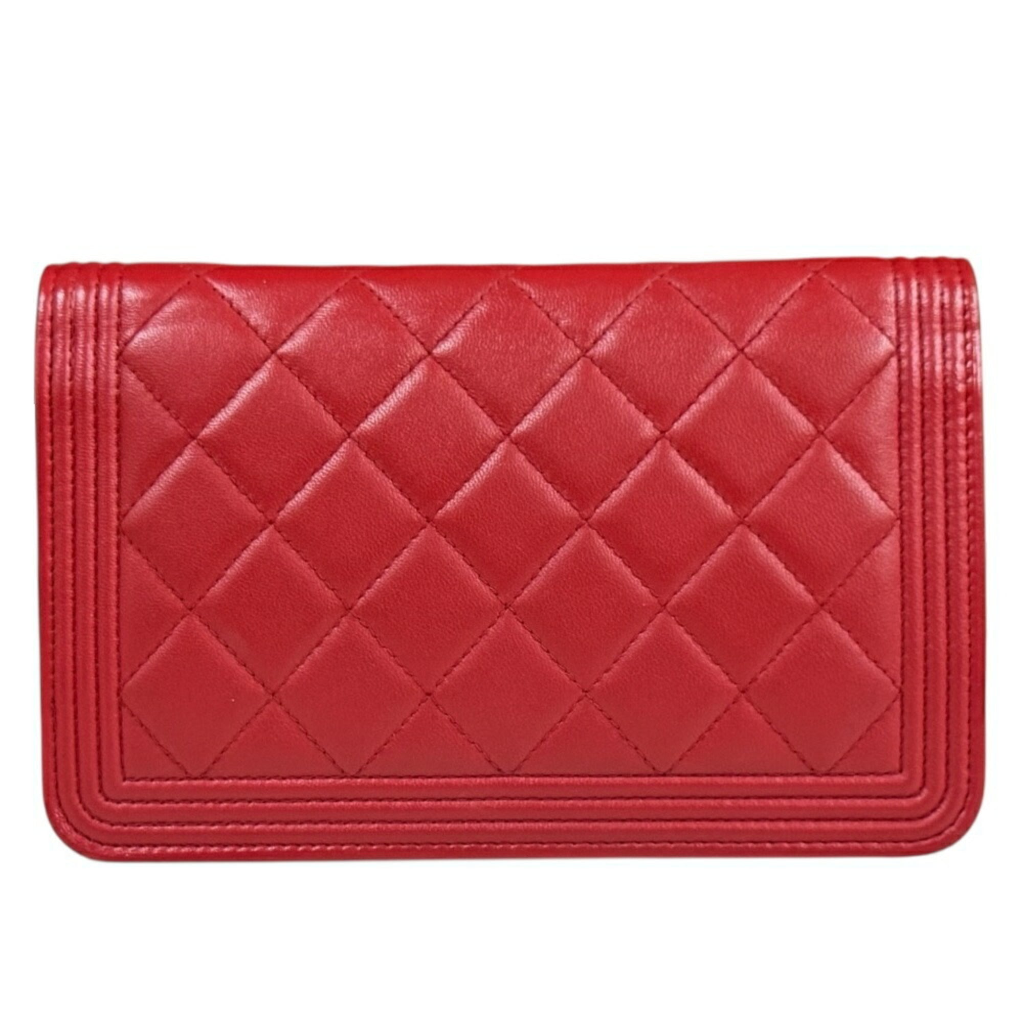 Chanel Boy Chanel Red Color Leather Shoulder Bag (Pre-Owned)