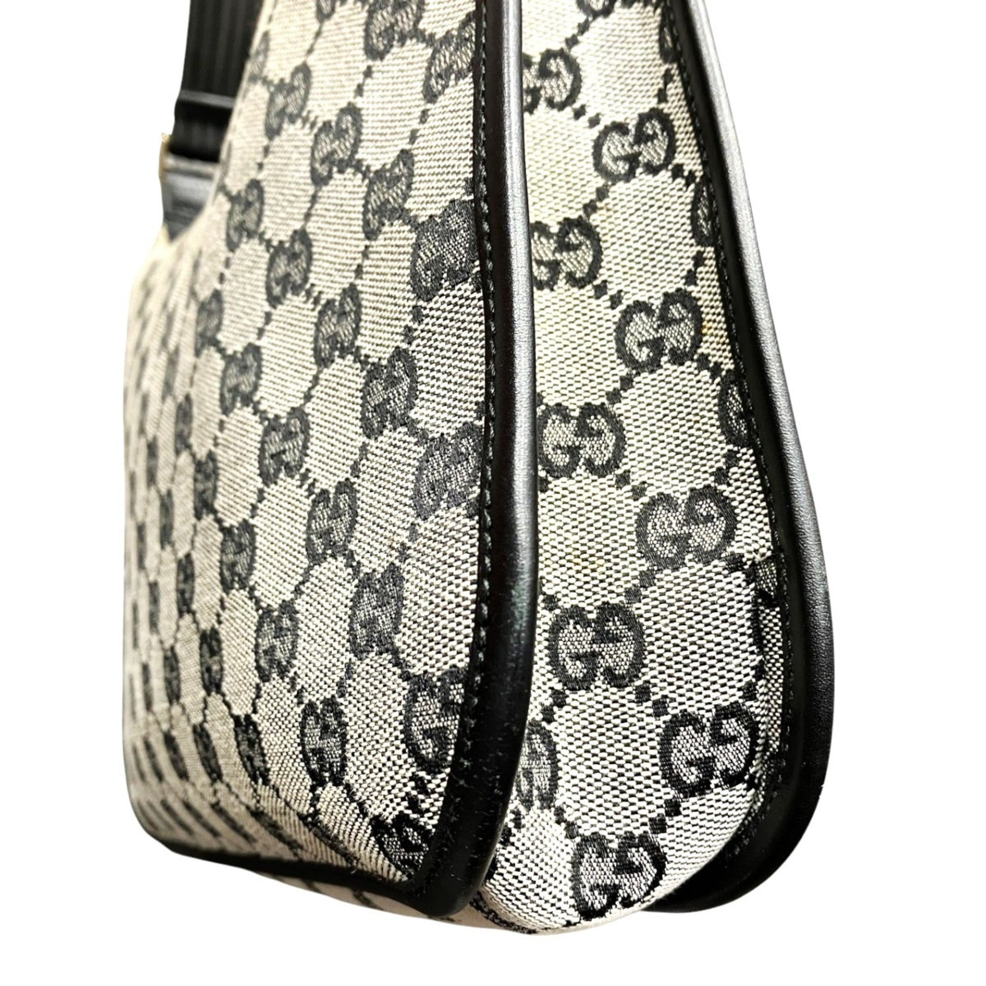 Gucci Beige Black Canvas Leather Shoulder Bag (Pre-Owned)