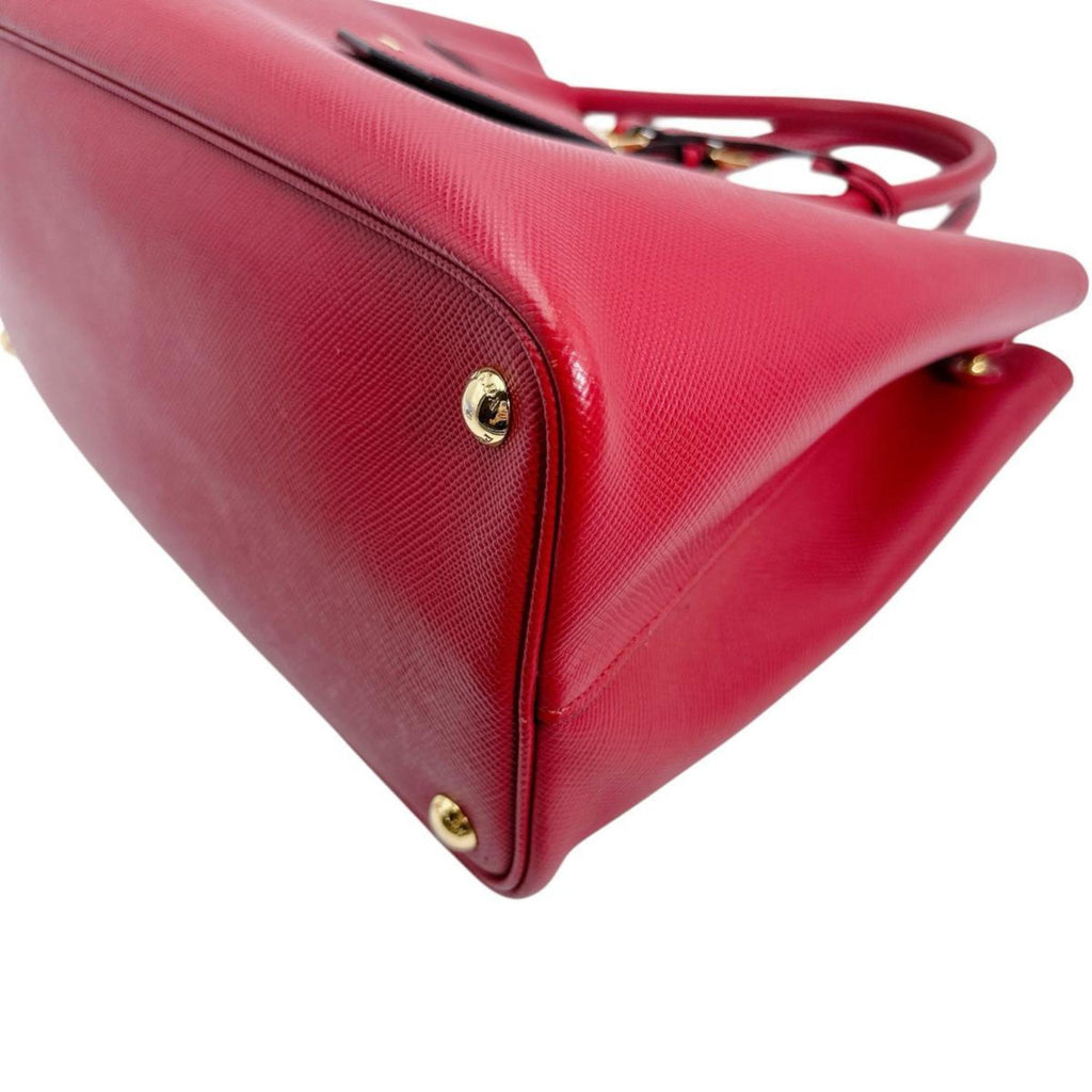 Prada Red Color Leather Handbag Shoulder Bag (Pre-Owned)