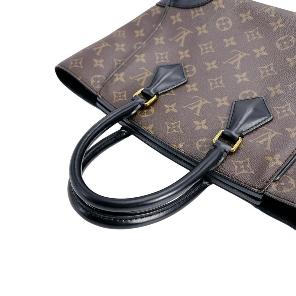 Louis Vuitton Brown Monogram Canvas Handbag (Pre-Owned)