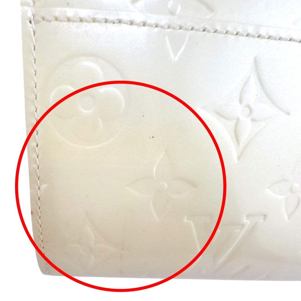 Louis Vuitton Cream White Monogram Vernis Long Wallet (Tri-Fold) (Pre-Owned)
