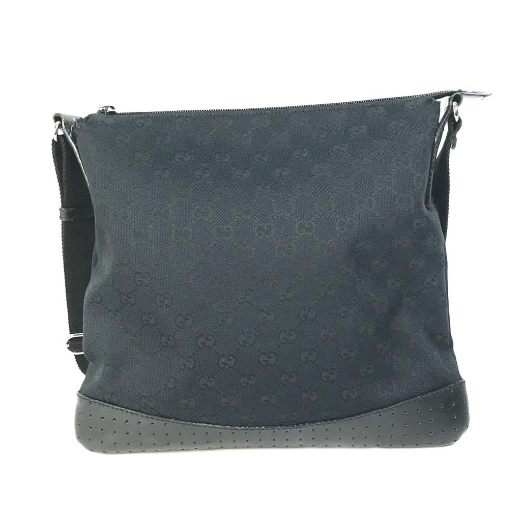 Gucci Black Gg Canvas Shoulder Bag (Pre-Owned)