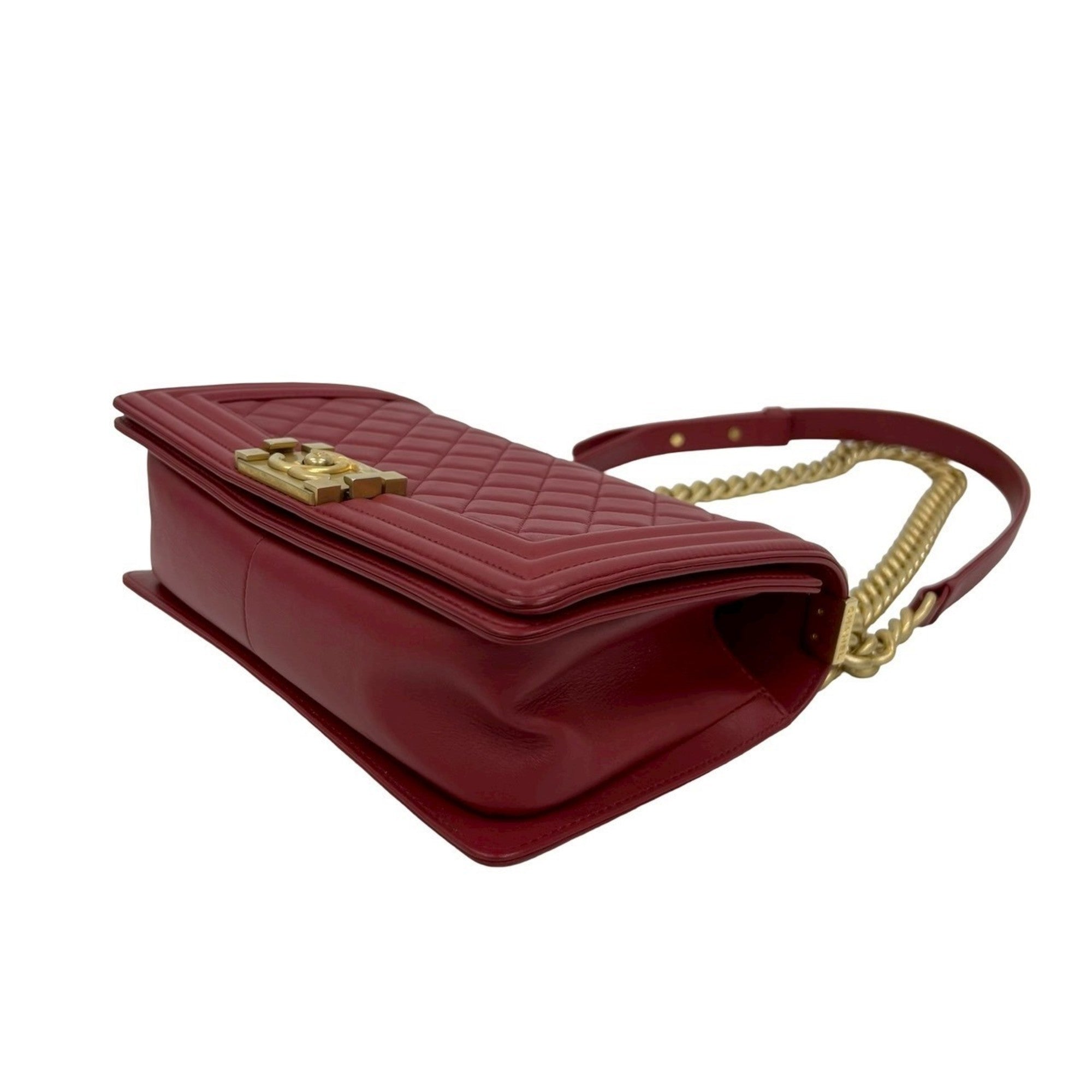 Chanel Red Color Leather Shoulder Bag (Pre-Owned)