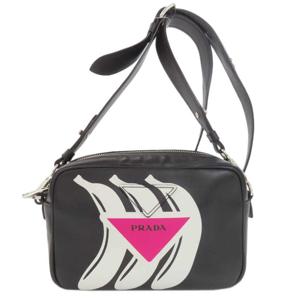 Prada Black Leather Shoulder Bag (Pre-Owned)
