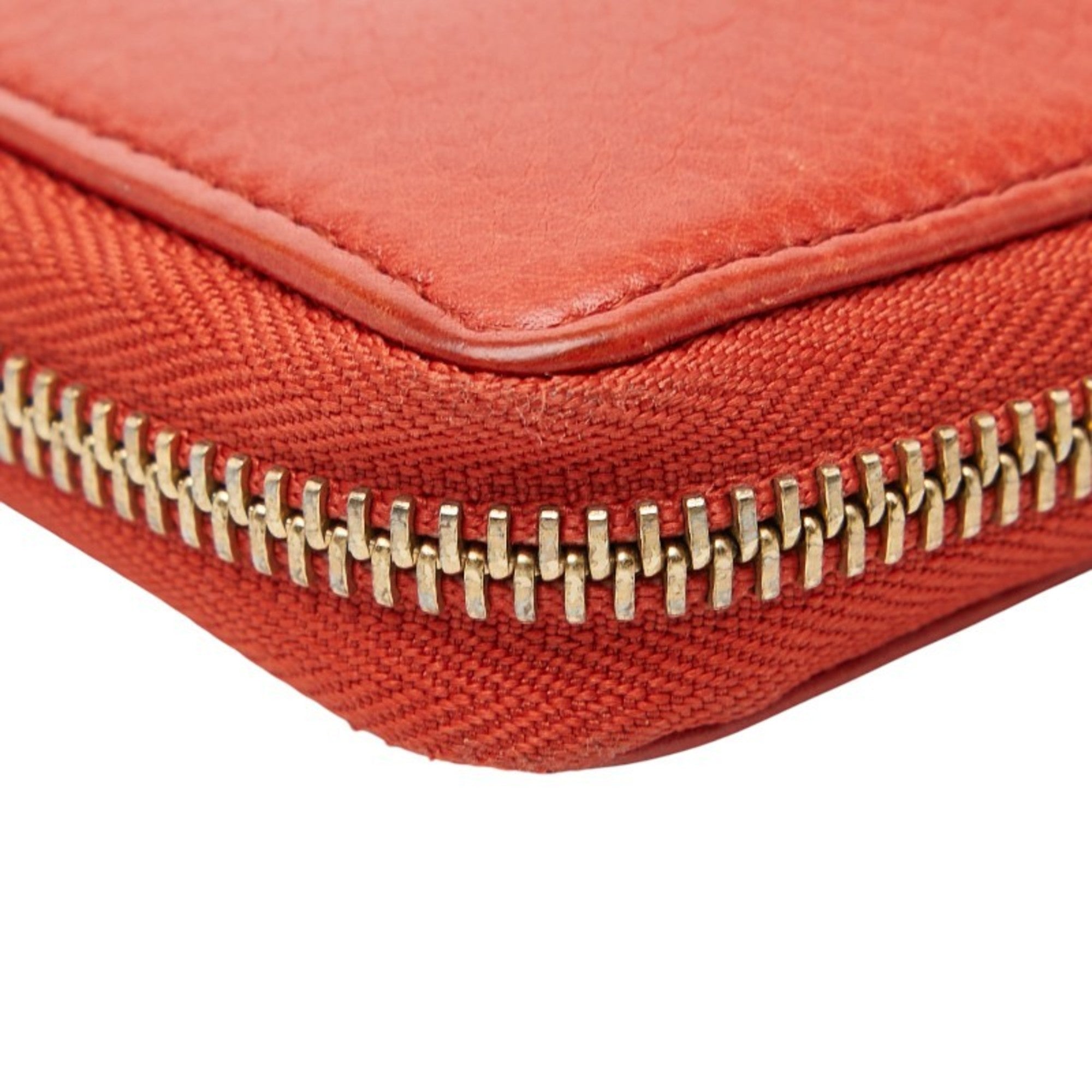 Gucci Red Color Leather Long Wallet (Bi-Fold) (Pre-Owned)