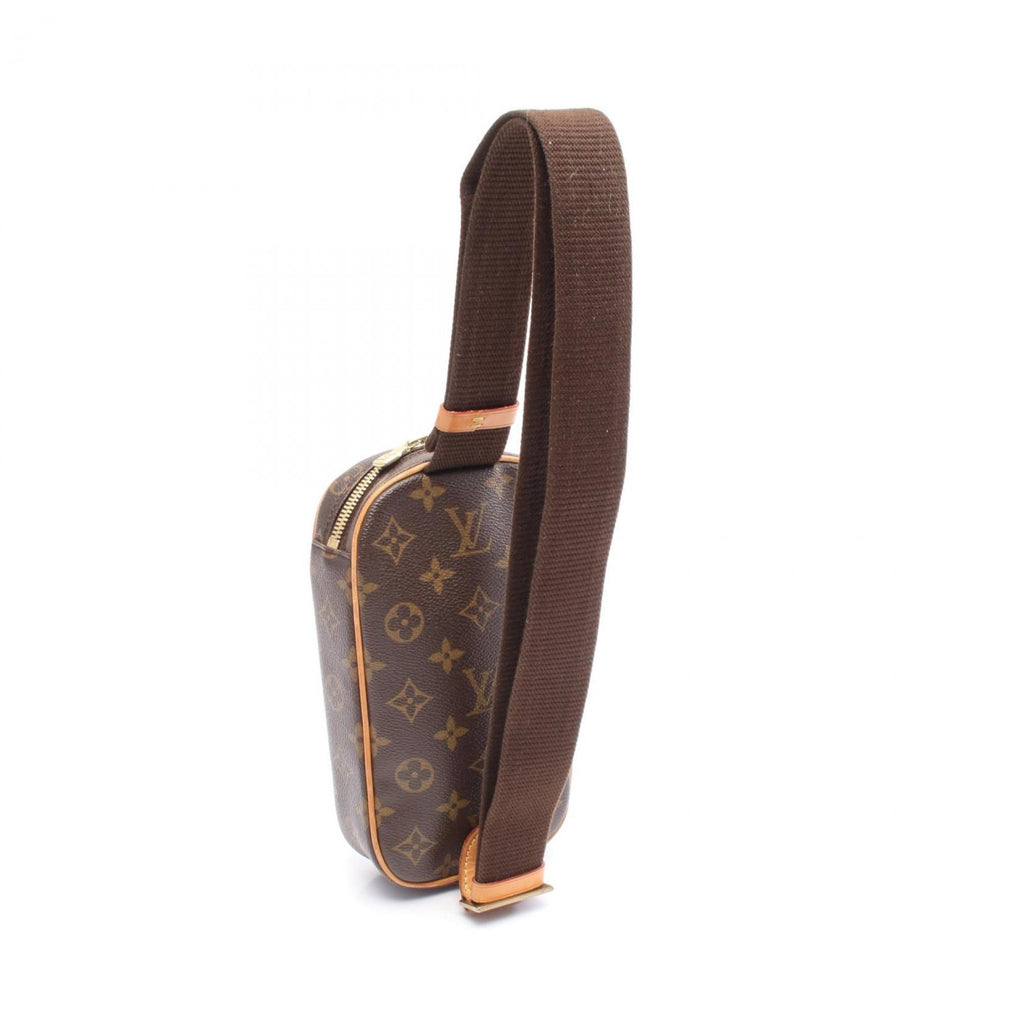 Louis Vuitton Brown Coated Canvas Fanny Pack (Pre-Owned)