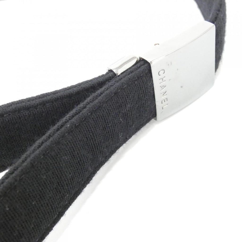 Chanel Black Canvas Shoulder Bag (Pre-Owned)