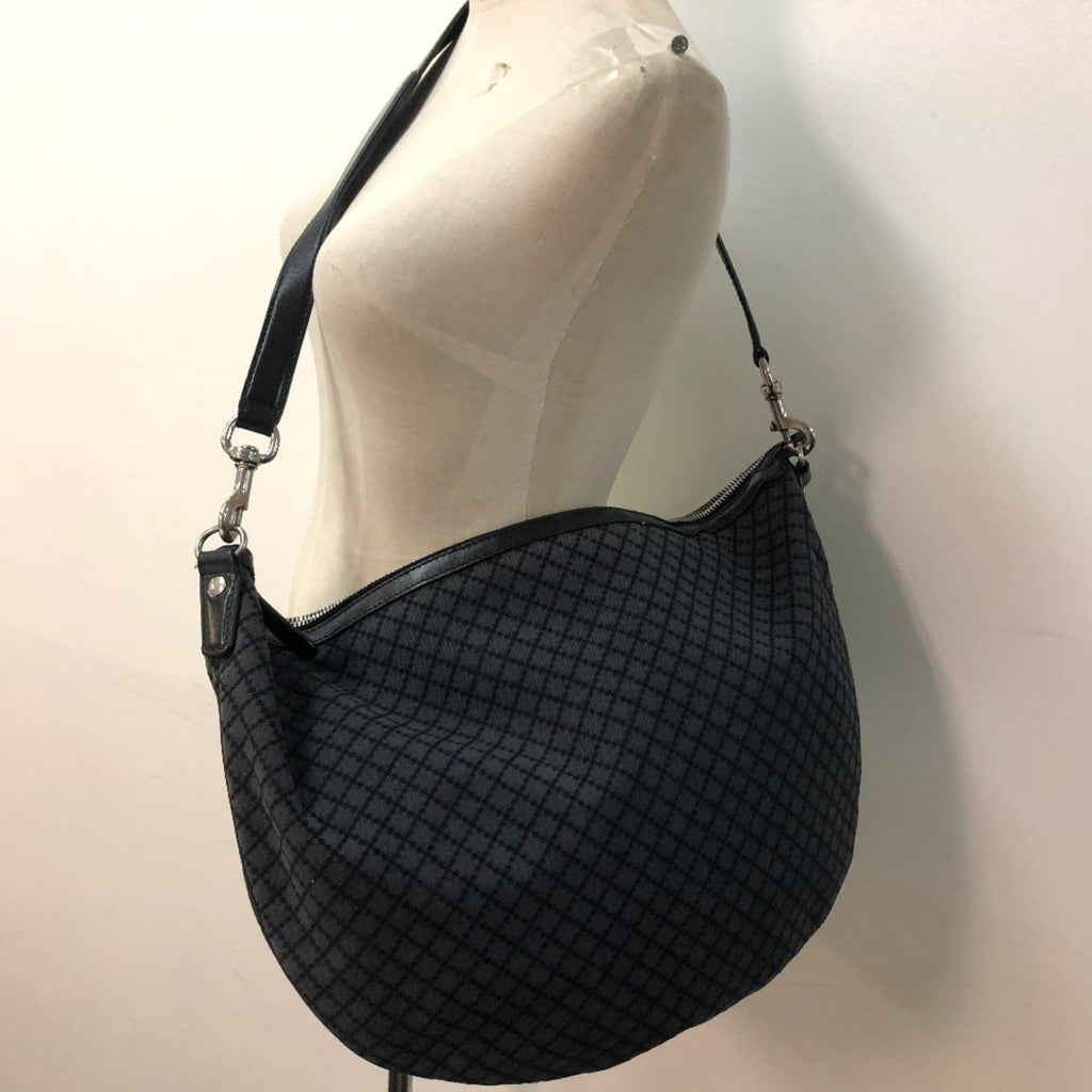 Gucci Diamante Black Gray Canvas Shoulder Bag (Pre-Owned)