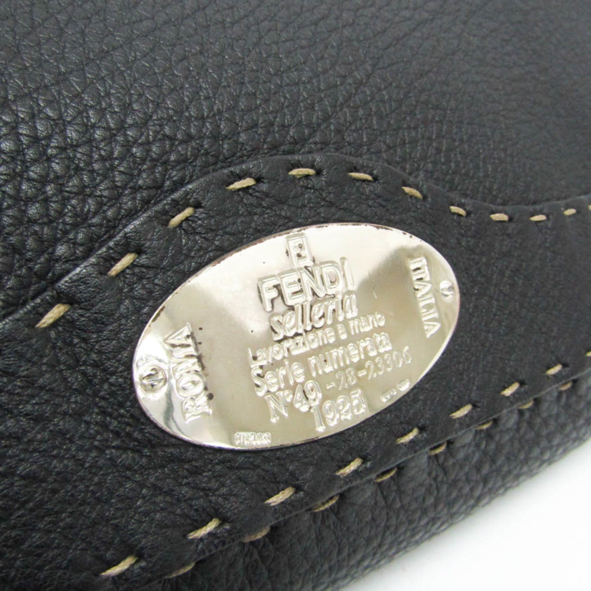 Fendi Selleria Black Leather Messenger Bag Shoulder Bag (Pre-Owned)