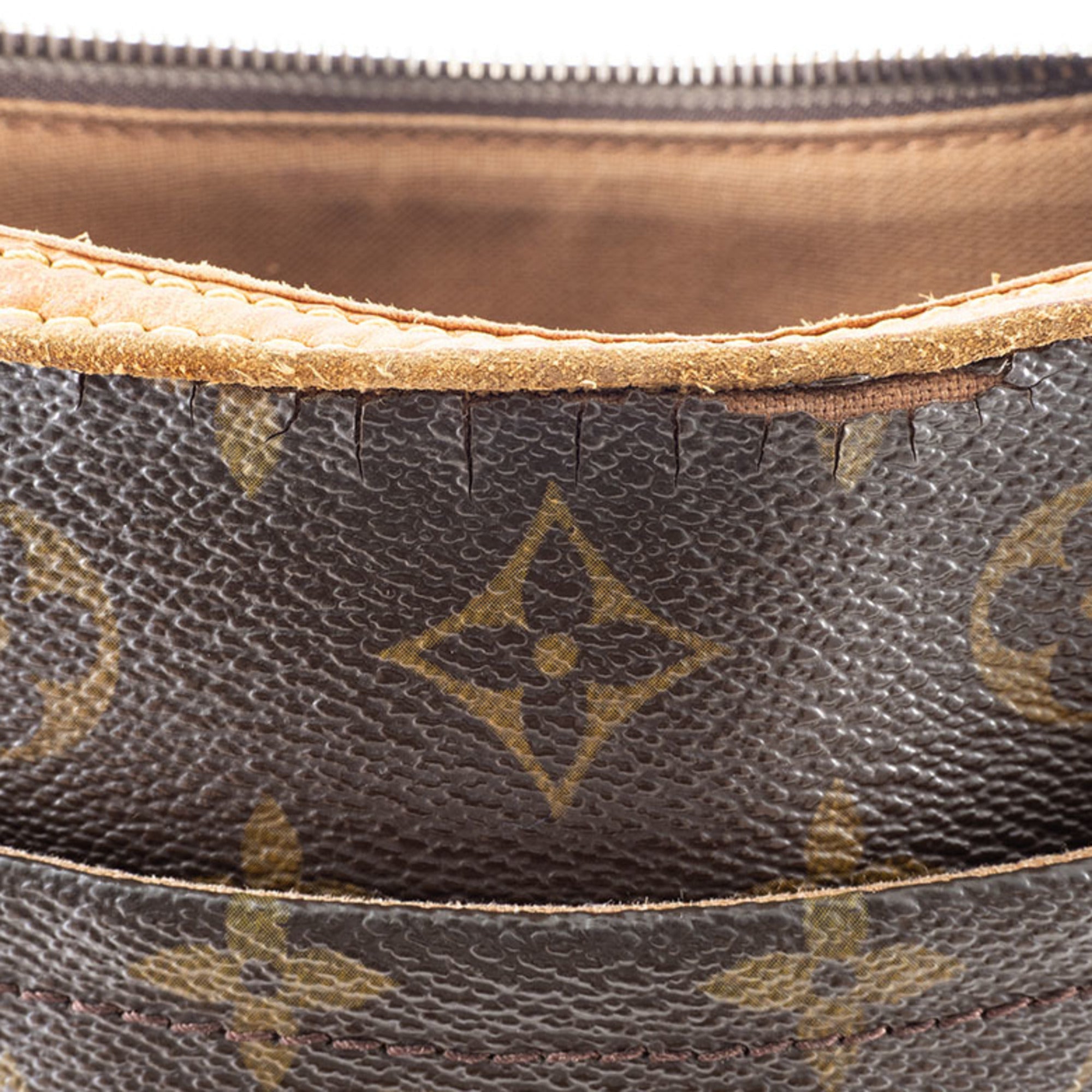Louis Vuitton Brown Monogram Canvas Shoulder Bag (Pre-Owned)