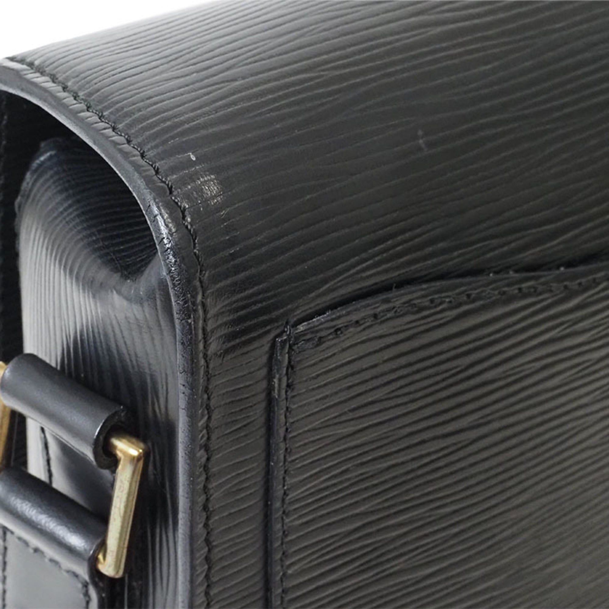 Louis Vuitton Black Epi Leather Pochette Shoulder Bag (Pre-Owned)