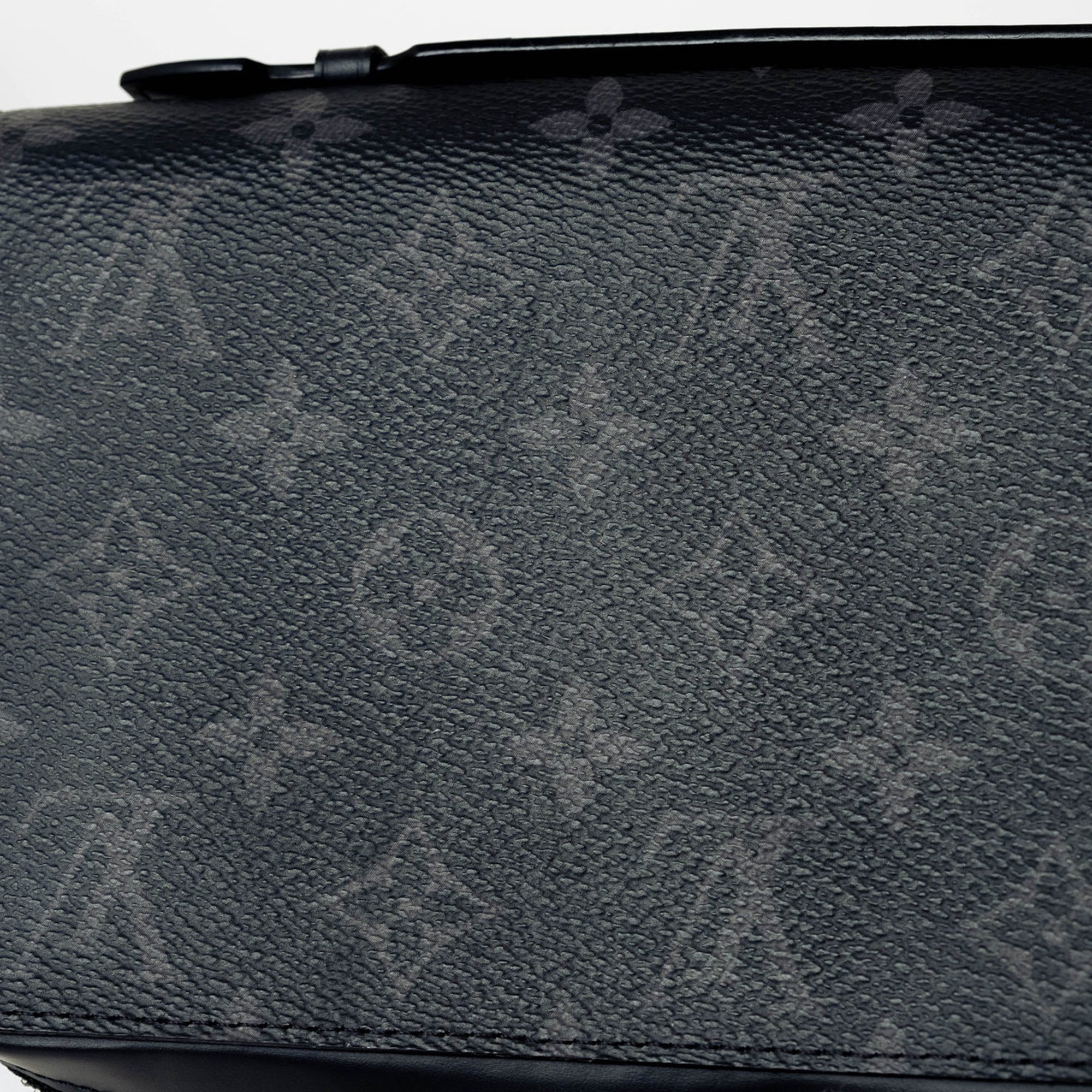 Louis Vuitton Monogram Eclipse Monogram Eclipse Long Wallet (Bi-Fold) (Pre-Owned)