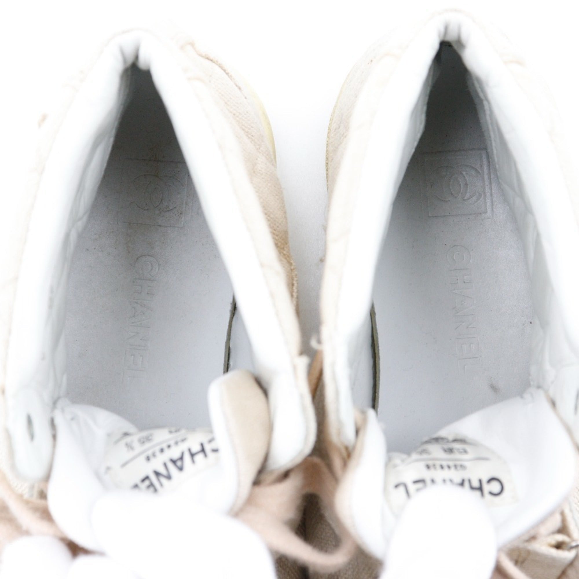 Chanel Beige Sneakers (Pre-Owned)