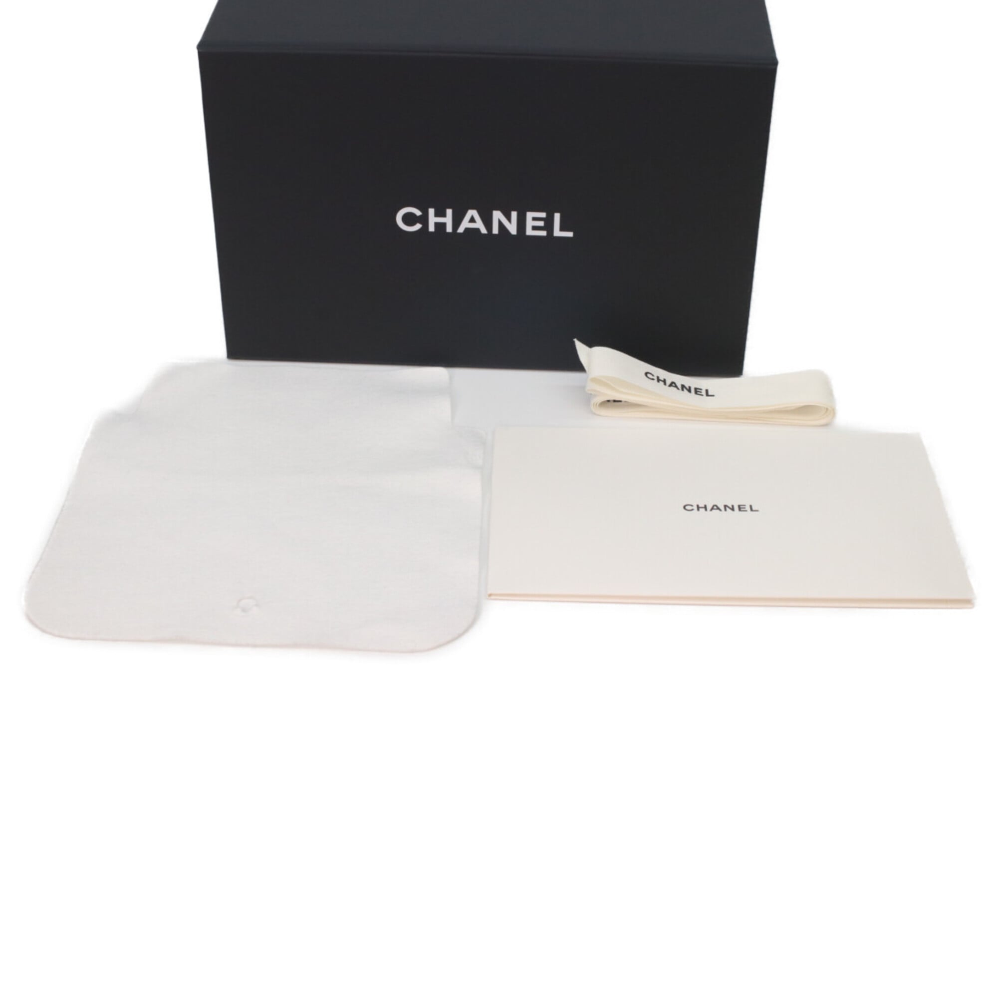Chanel Beige Grained Calfskin Shoulder Bag (Pre-Owned)