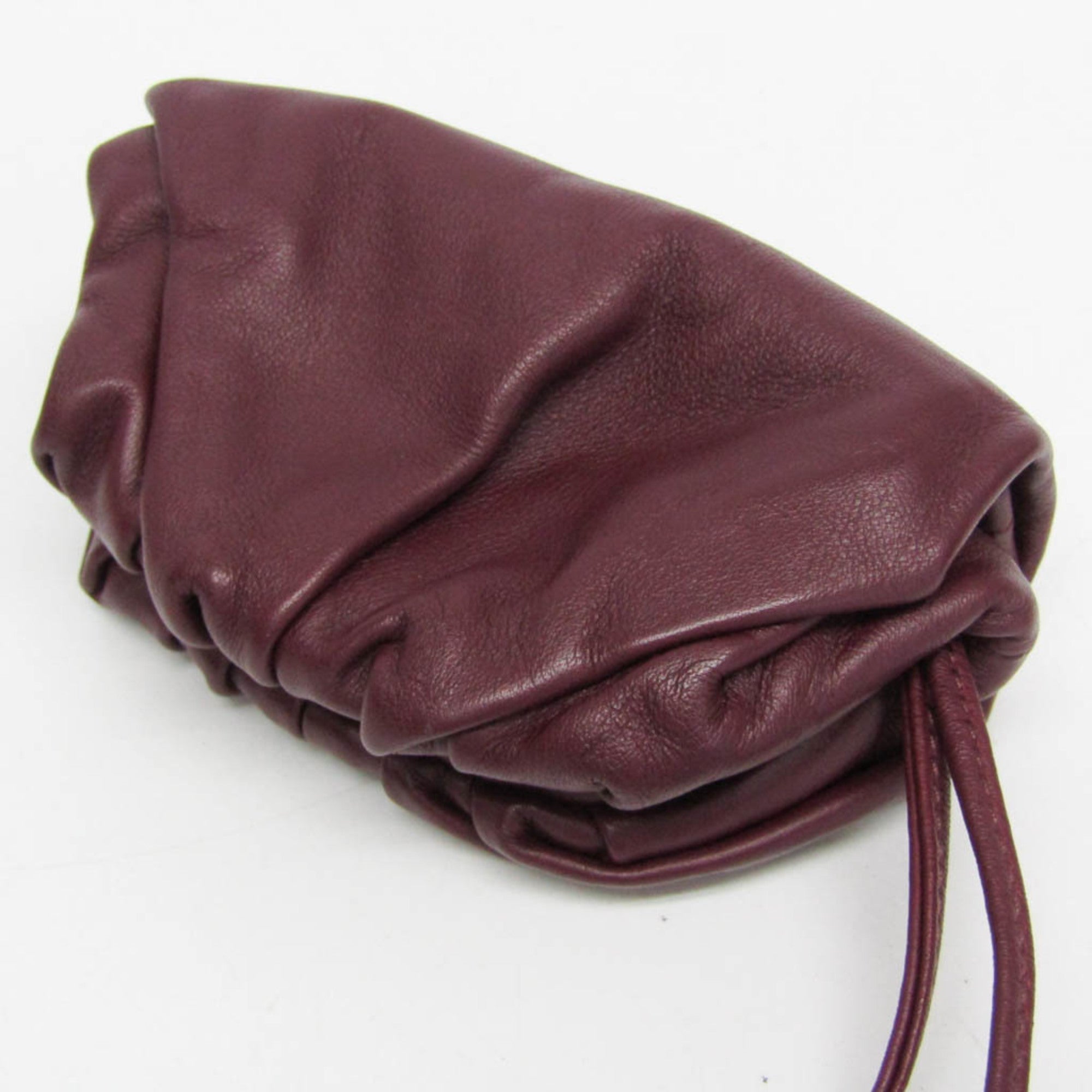 Bottega Veneta The Pouch Leather Burgundy Leather Clutche & Pouche Bag (Pre-Owned)