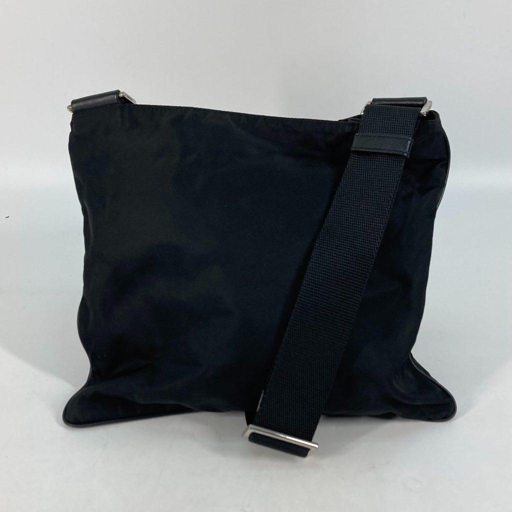Prada Black Nylon Pochette Shoulder Bag (Pre-Owned)