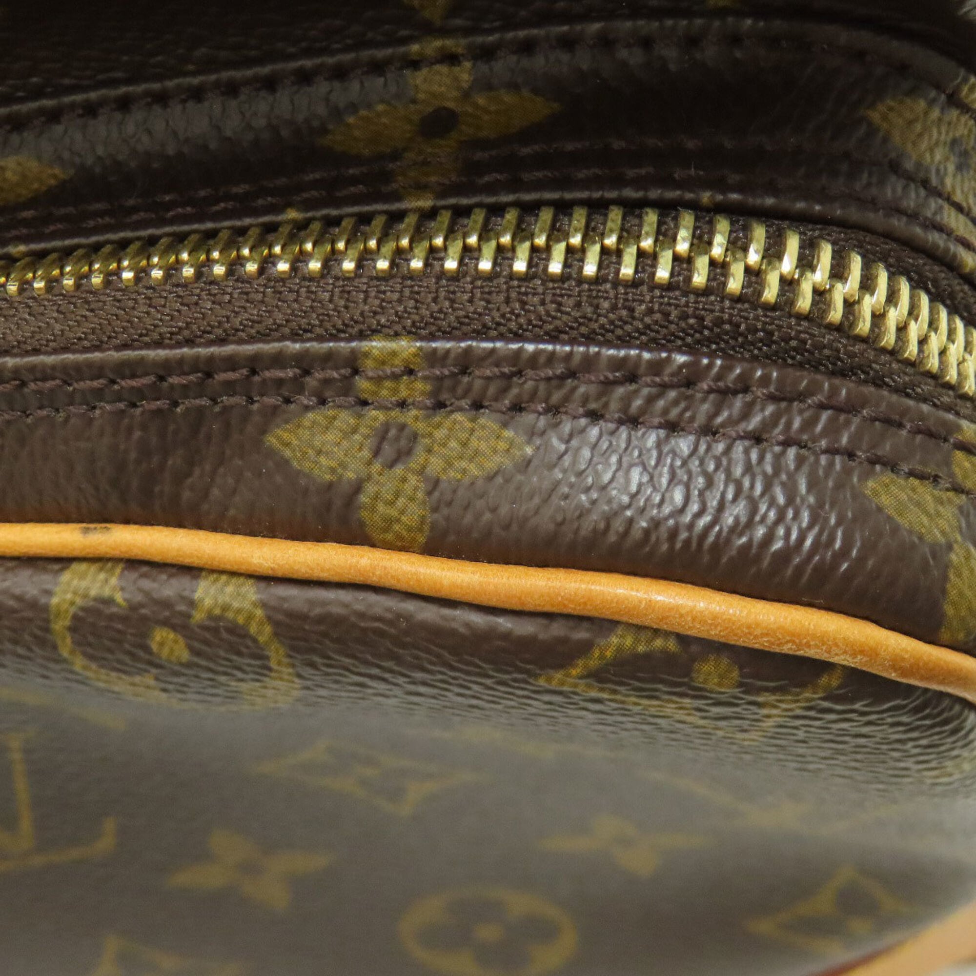 Louis Vuitton Monogram Monogram Monogram Shoulder Bag (Pre-Owned)