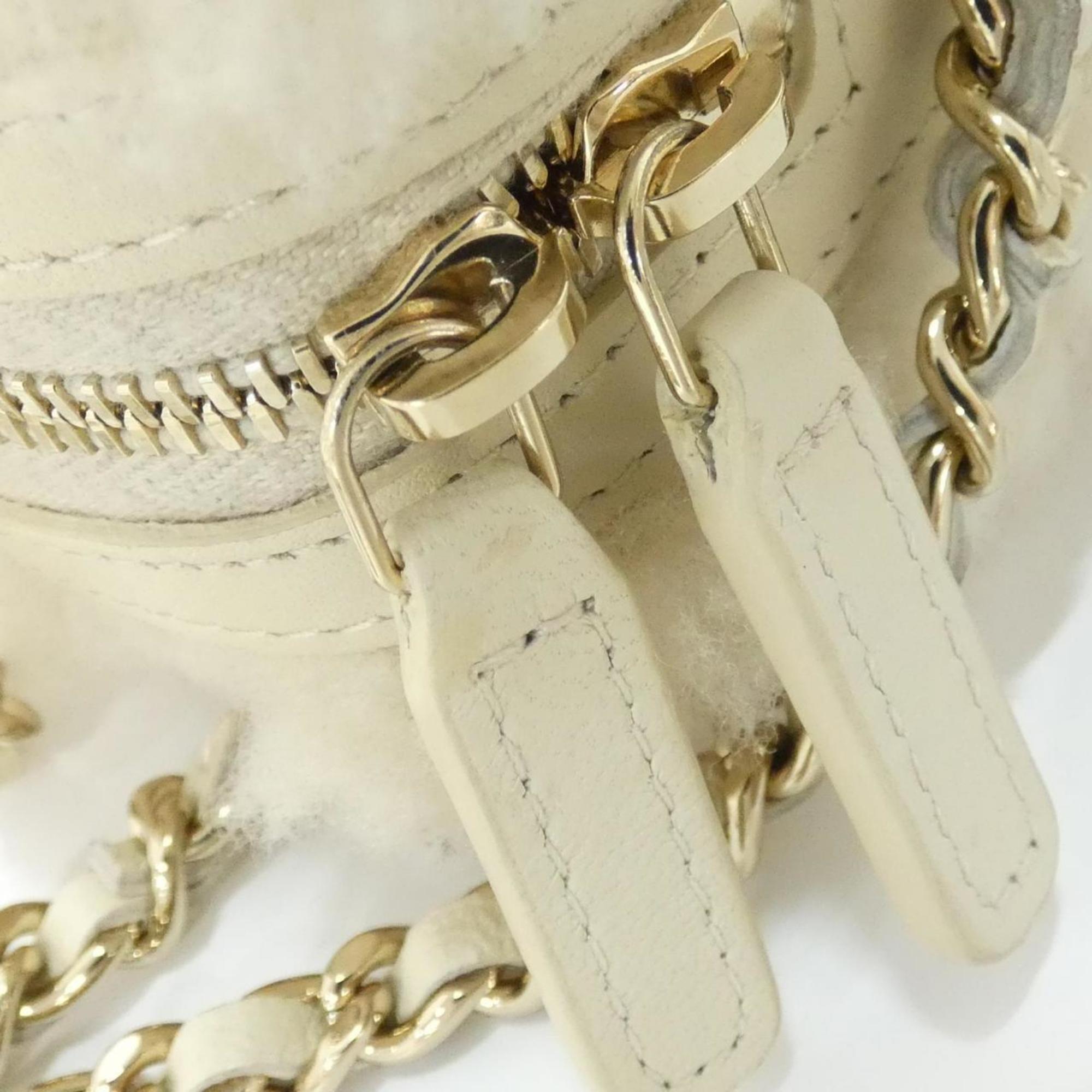 Chanel Ivory Handbag Shoulder Bag (Pre-Owned)