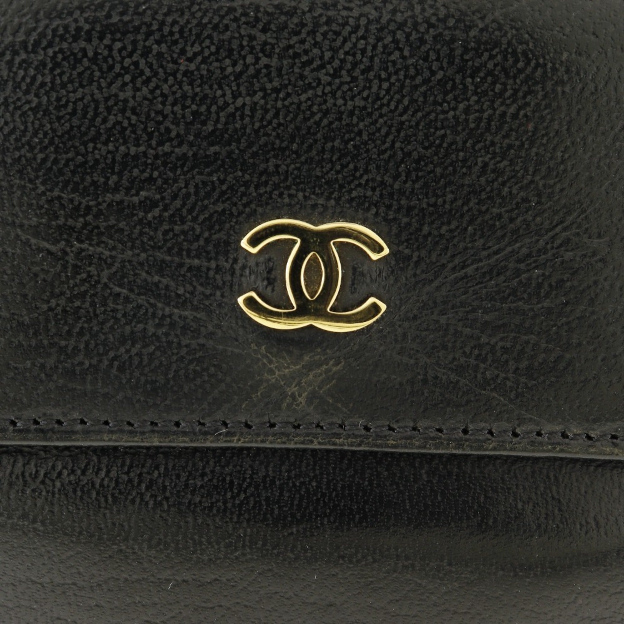 Chanel Black Leather Wallet (Bi-Fold) (Pre-Owned)