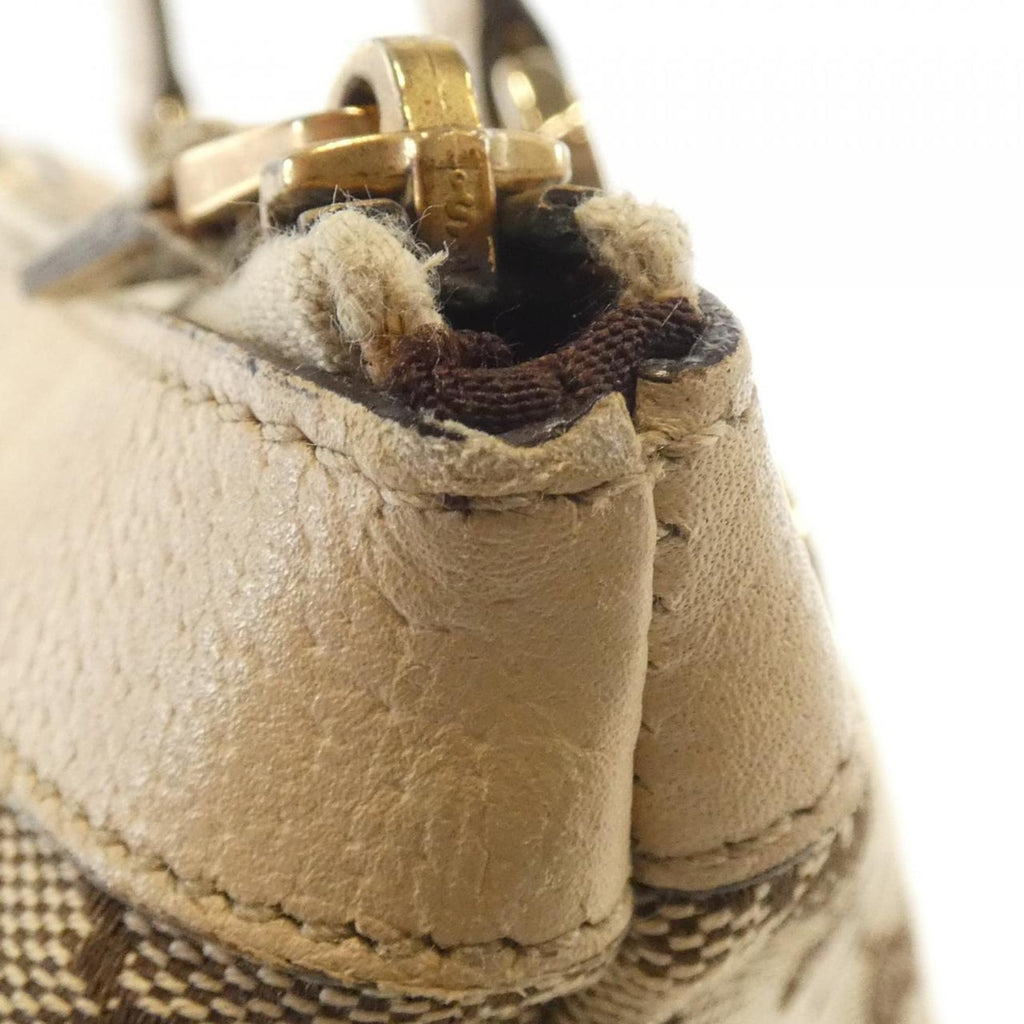 Gucci Beige Gg Canvas Handbag (Pre-Owned)
