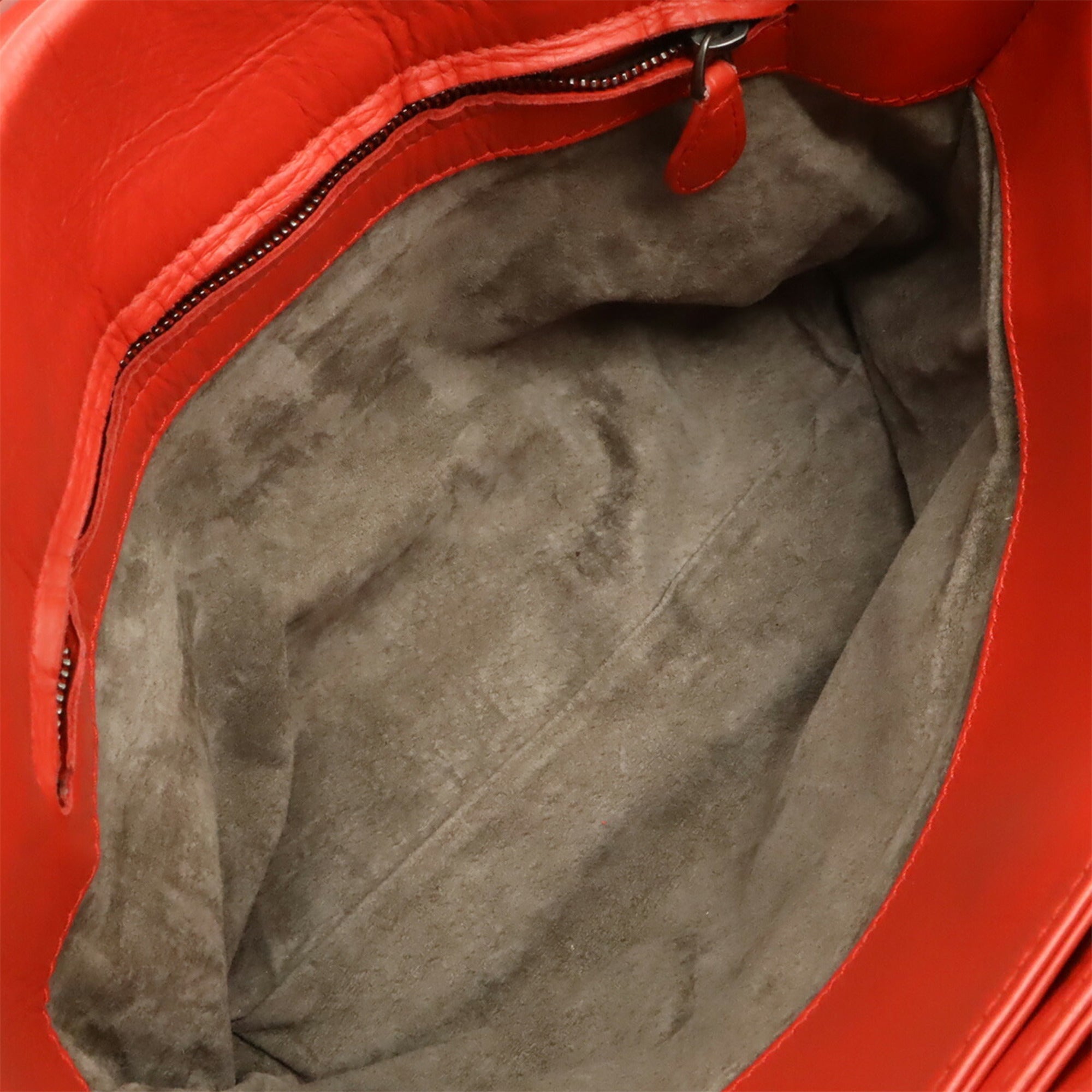 Bottega Veneta Intrecciato Red Color Leather Handbag (Pre-Owned)