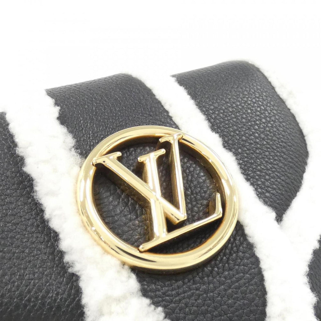 Louis Vuitton Black Leather Shoulder Bag (Pre-Owned)