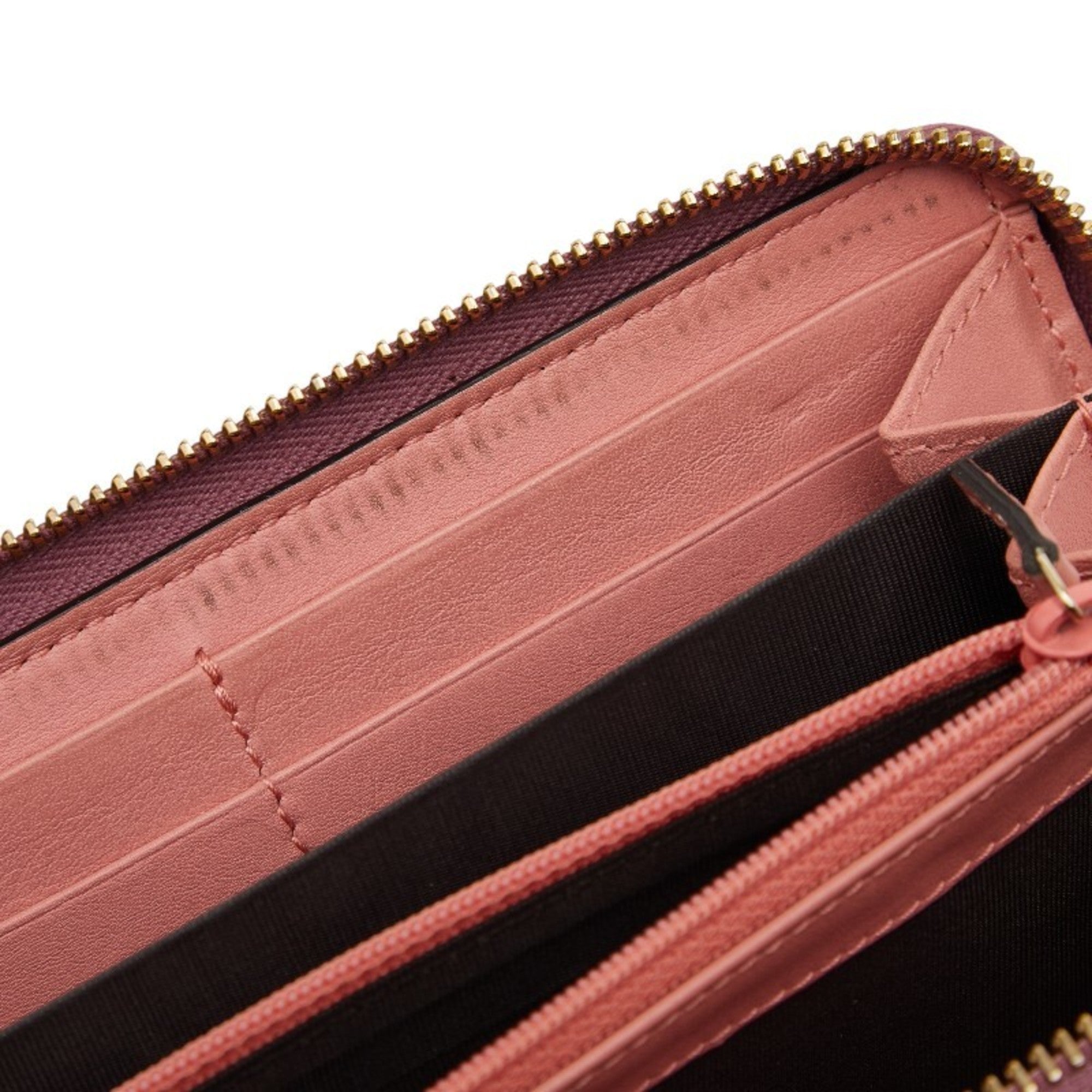 Gucci Pink Red Color Leather Long Wallet (Bi-Fold) (Pre-Owned)