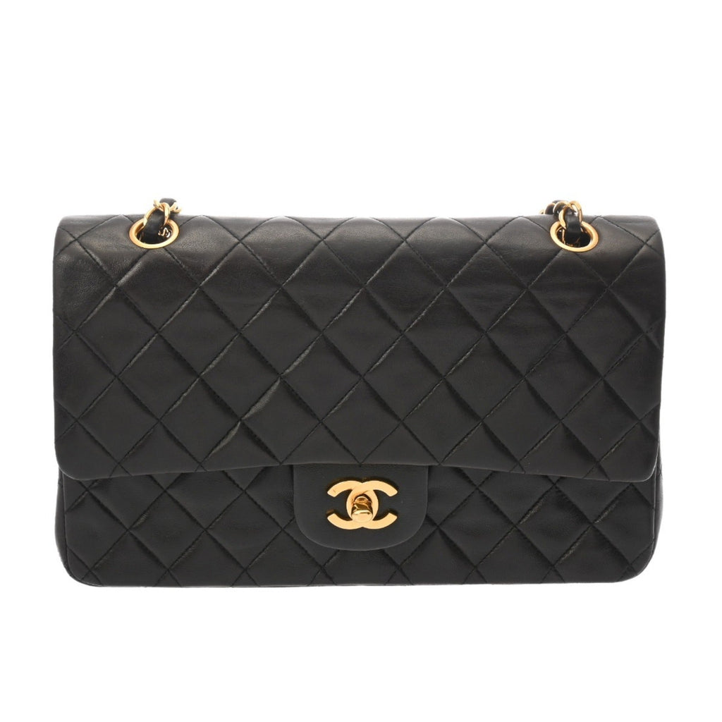 Chanel Black Leather Shoulder Bag (Pre-Owned)