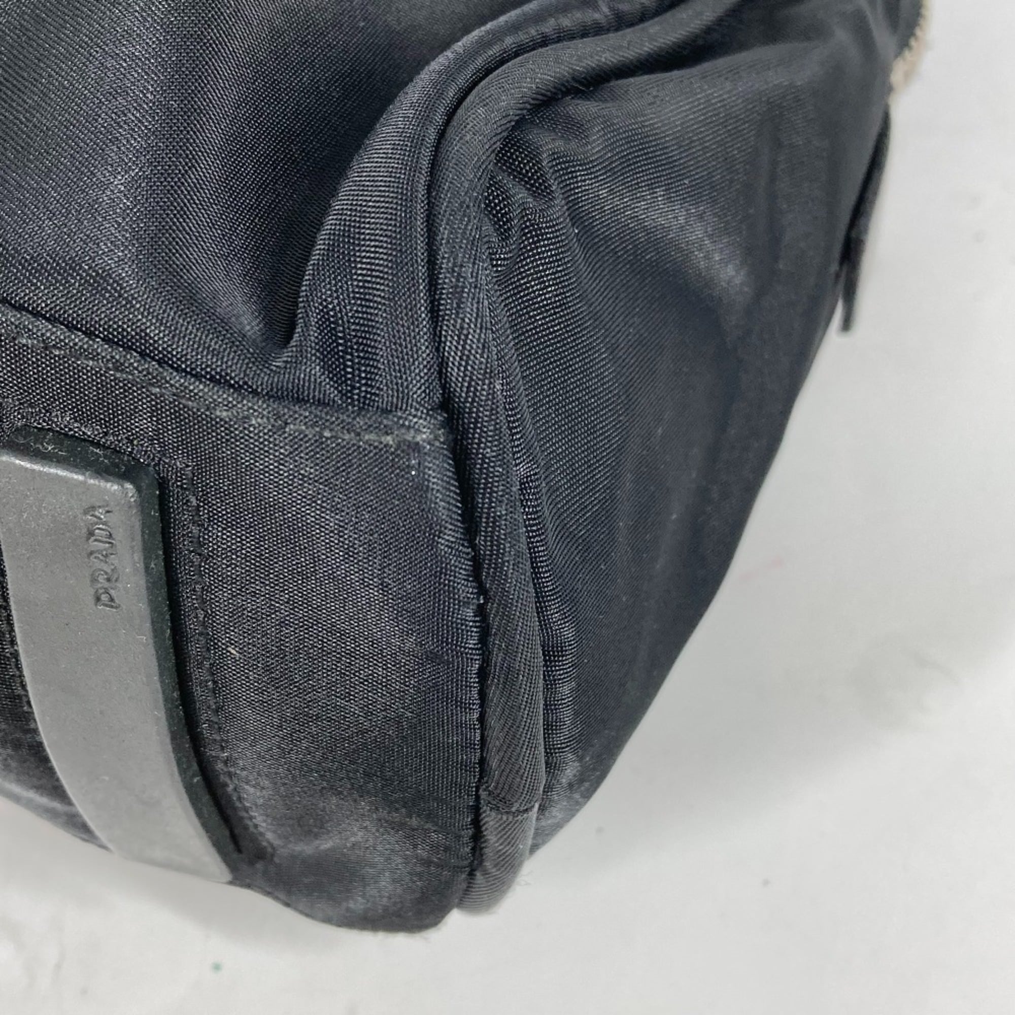 Prada Black Nylon Handbag (Pre-Owned)