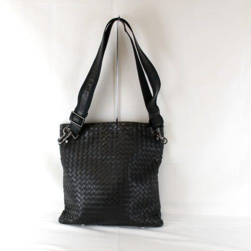 Bottega Veneta Black Leather Shoulder Bag (Pre-Owned)