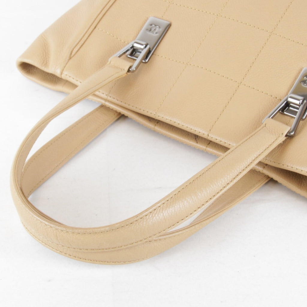 Chanel Beige Leather Tote Bag (Pre-Owned)