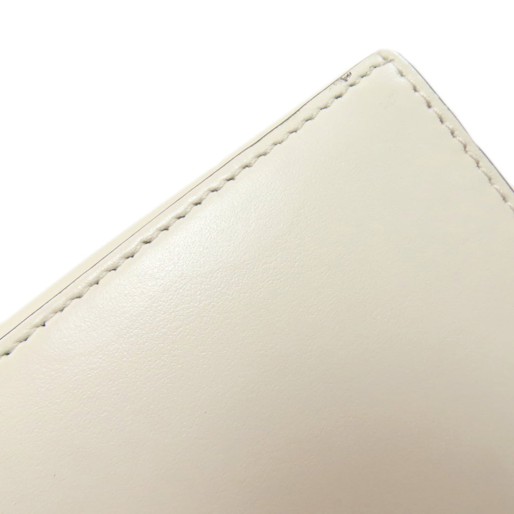 Gucci White Leather Shoulder Bag (Pre-Owned)