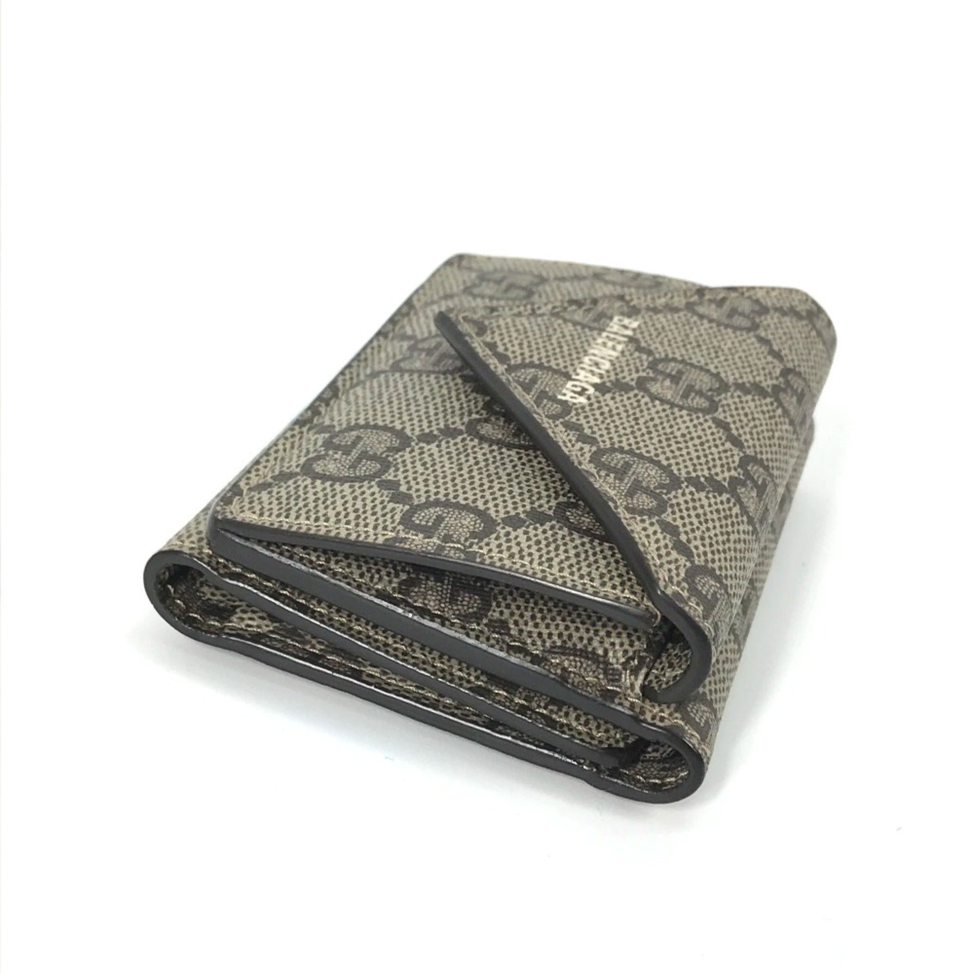 Gucci Beige Other Wallet (Tri-Fold) (Pre-Owned)