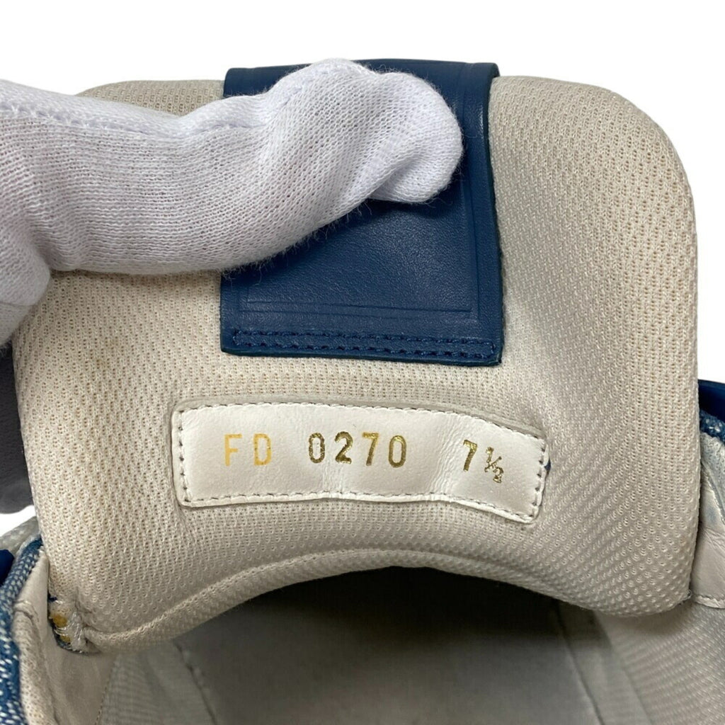 Louis Vuitton Blue White Sneakers (Pre-Owned)