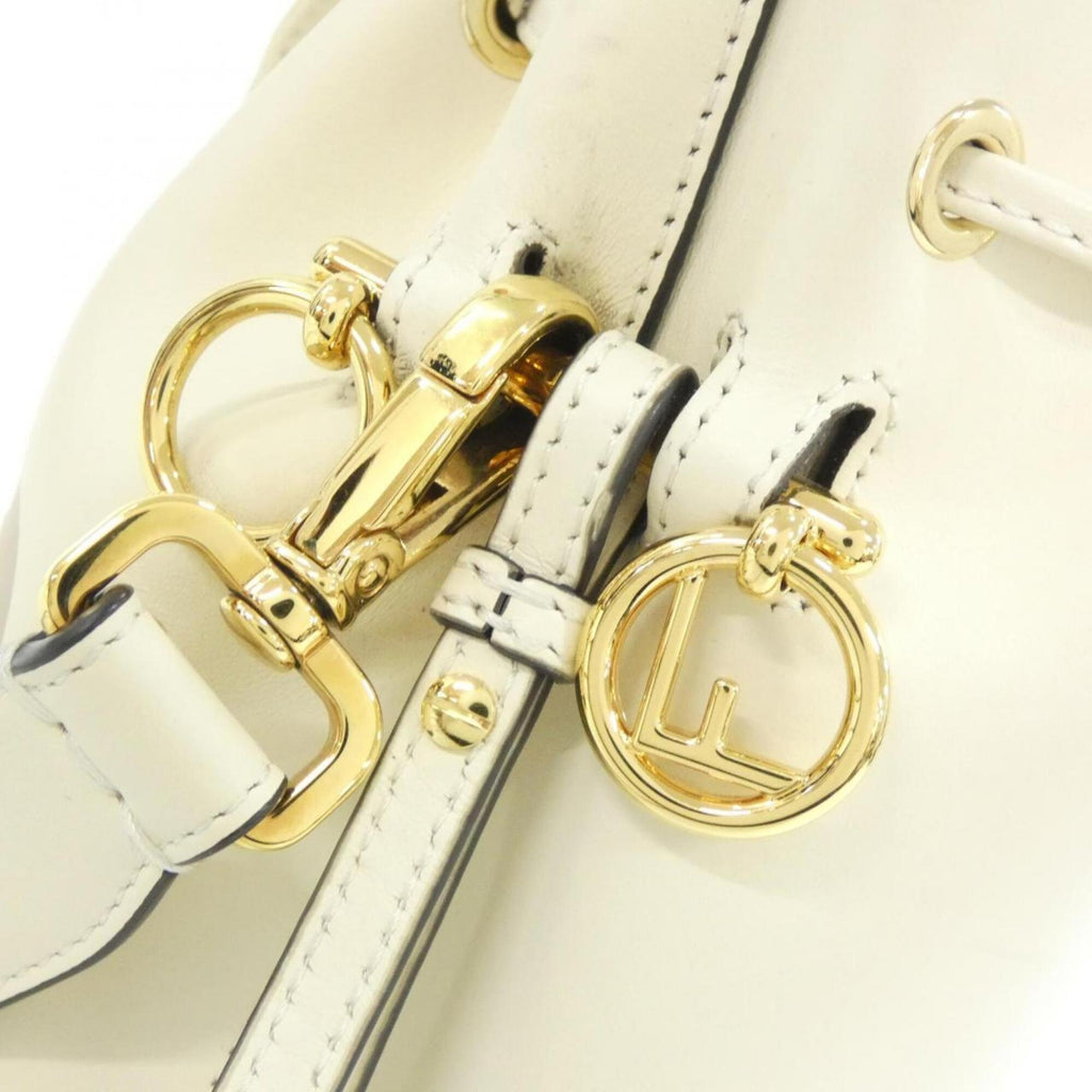 Fendi Beige Leather Handbag (Pre-Owned)
