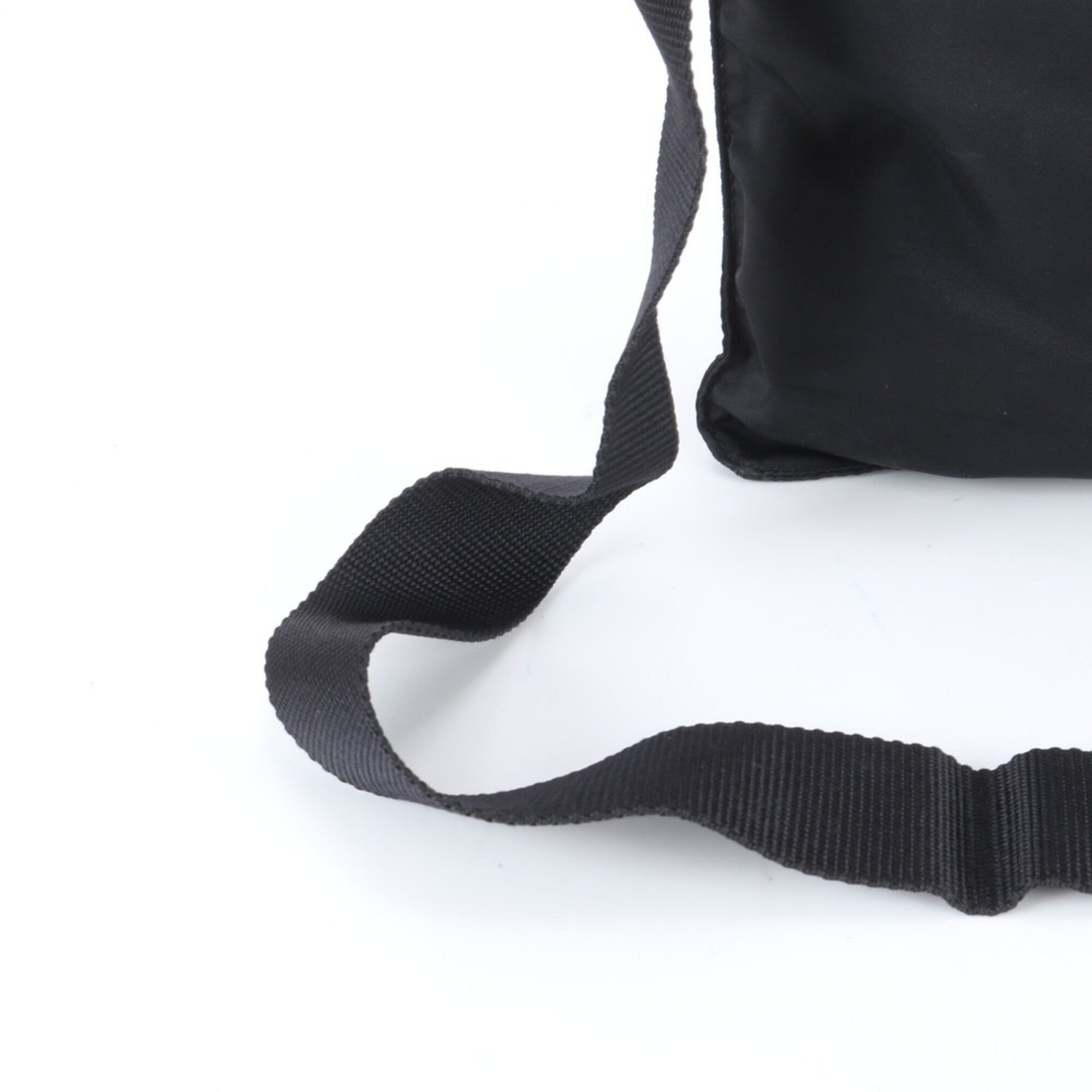 Prada Black Nylon Shoulder Bag (Pre-Owned)