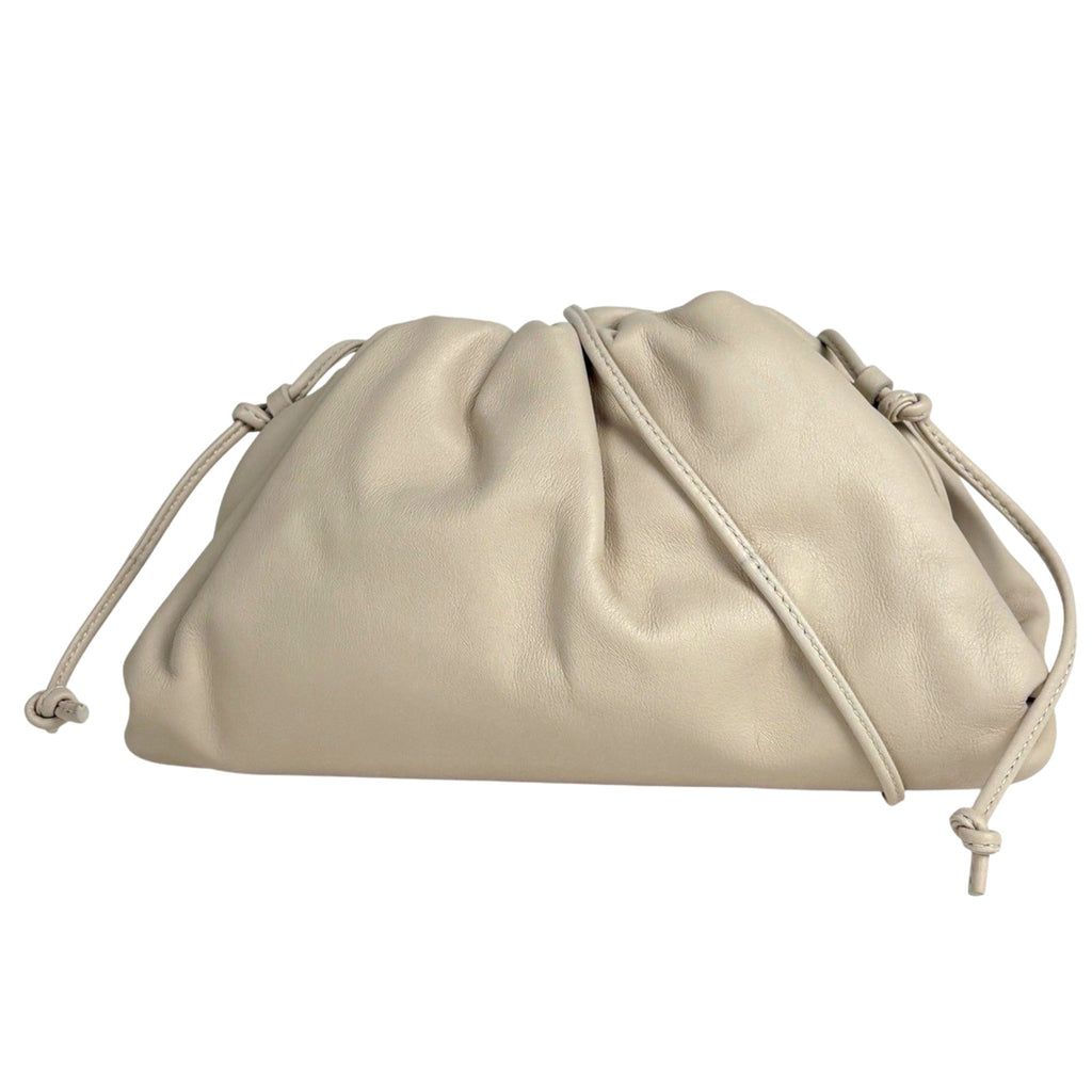 Bottega Veneta Ivory Leather Pouch Shoulder Bag (Pre-Owned)