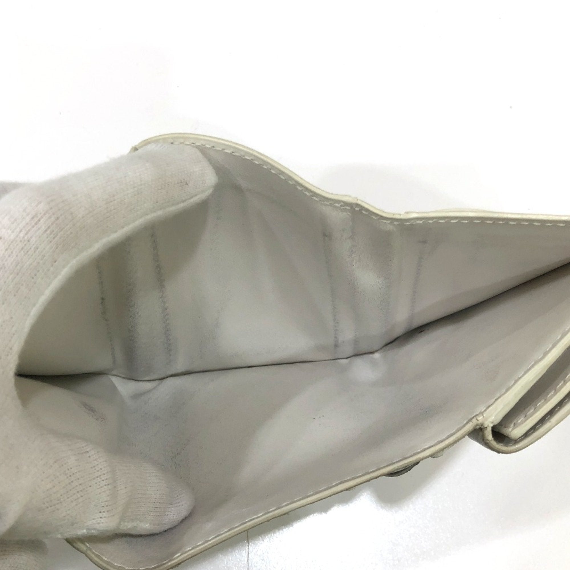 Bottega Veneta White Leather Wallet (Tri-Fold) (Pre-Owned)