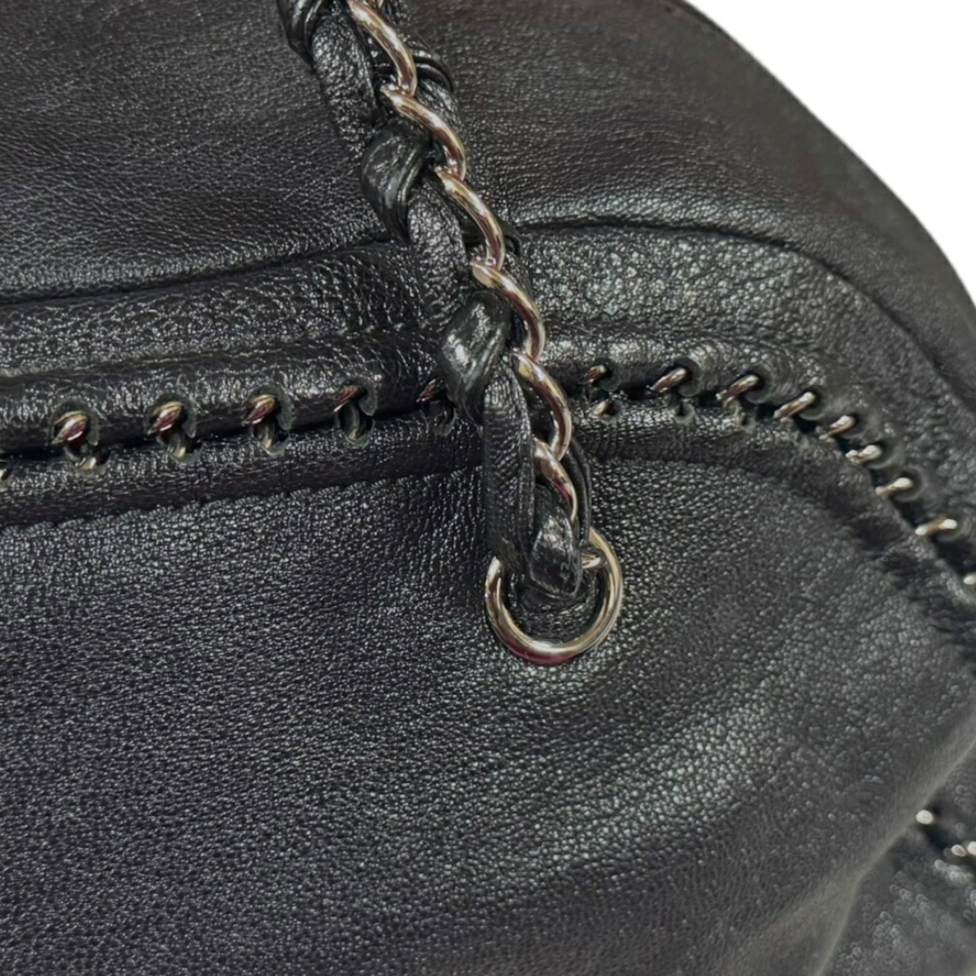 Chanel Black Leather Boston Bag (Pre-Owned)