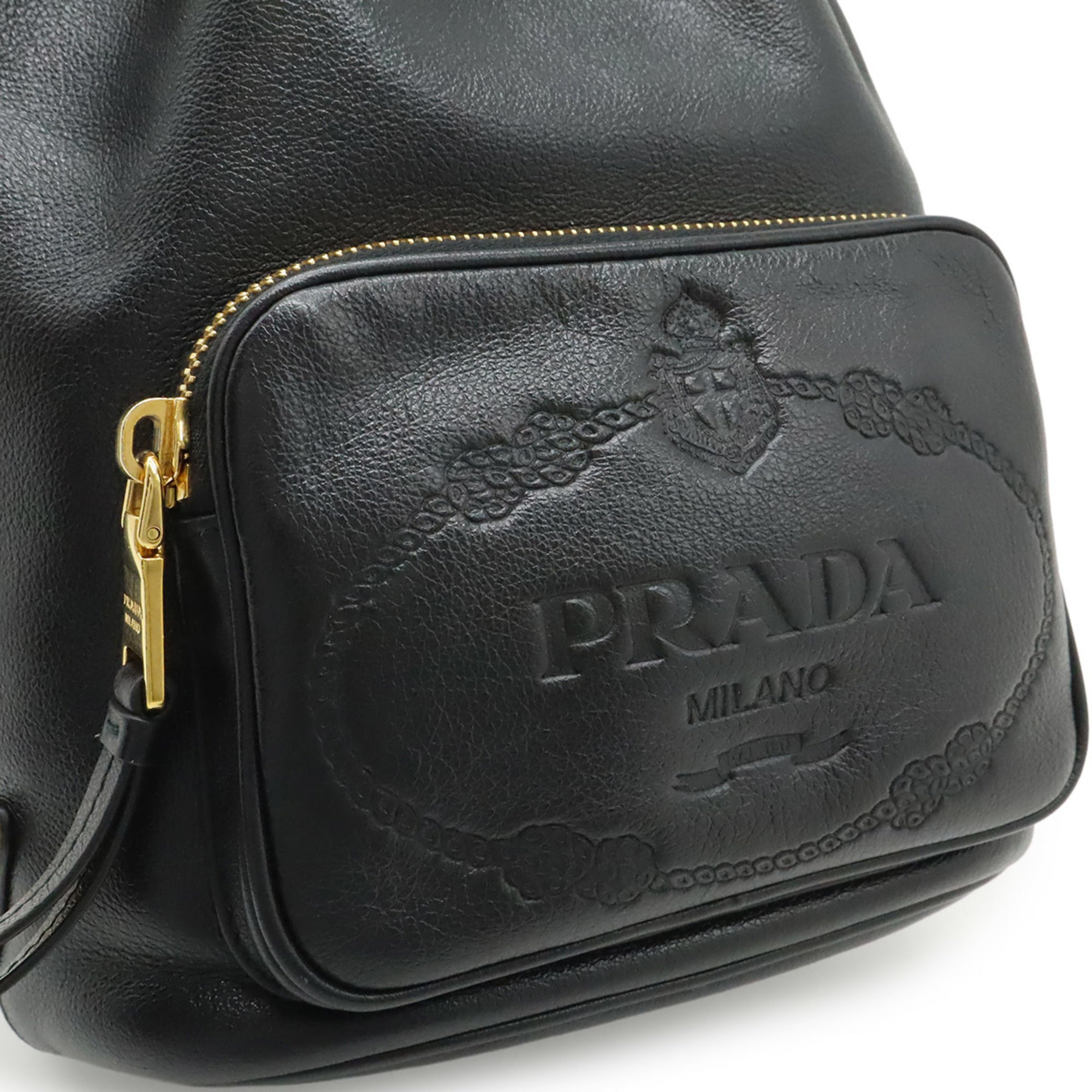 Prada Black Nero Leather Handbag Shoulder Bag (Pre-Owned)