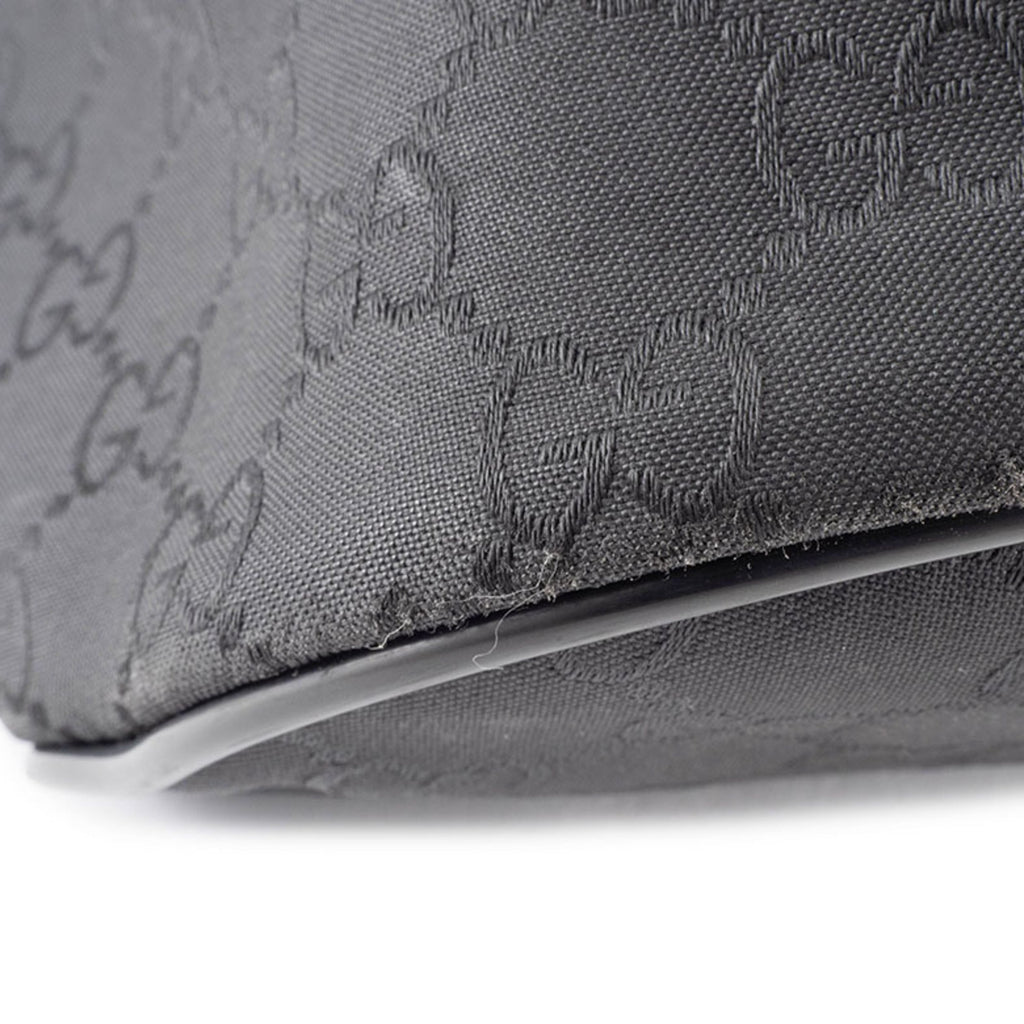 Gucci Black Nylon Pochette Shoulder Bag Sling Bag (Pre-Owned)