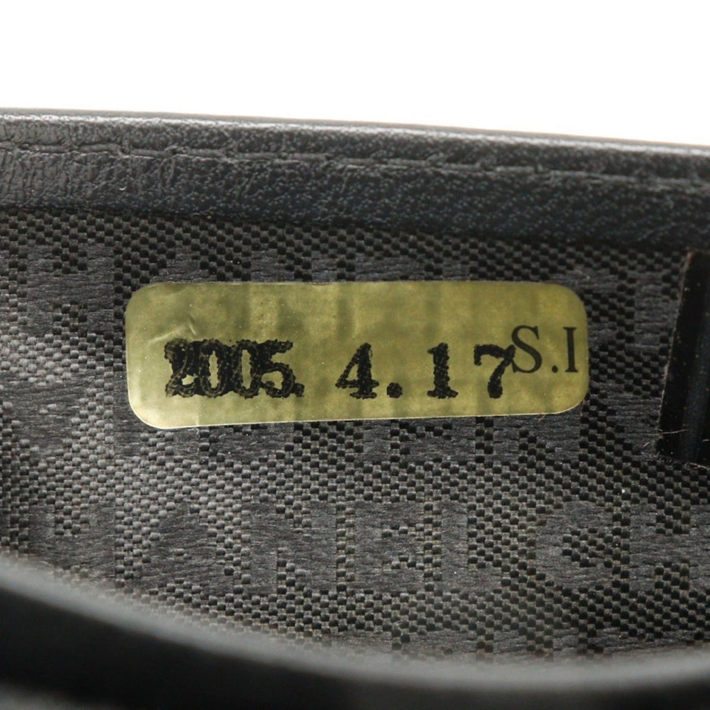 Chanel Black Leather Long Wallet (Bi-Fold) (Pre-Owned)