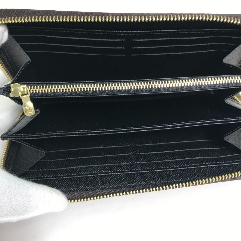 Louis Vuitton Monogram Brown Monogram Monogram Coin Purse/Coin Case (Pre-Owned)