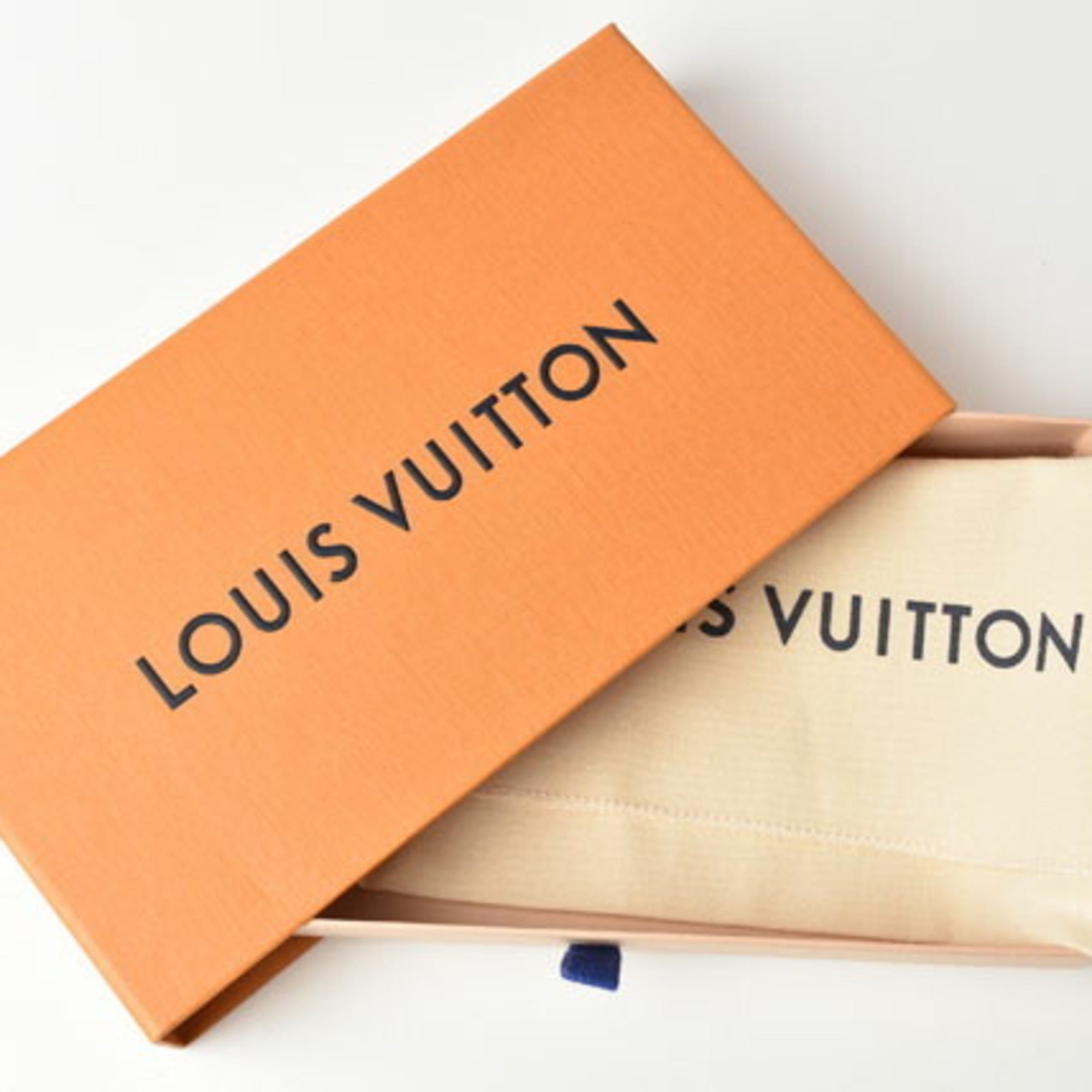 Louis Vuitton Magnolia Pink Leather Long Wallet (Bi-Fold) (Pre-Owned)